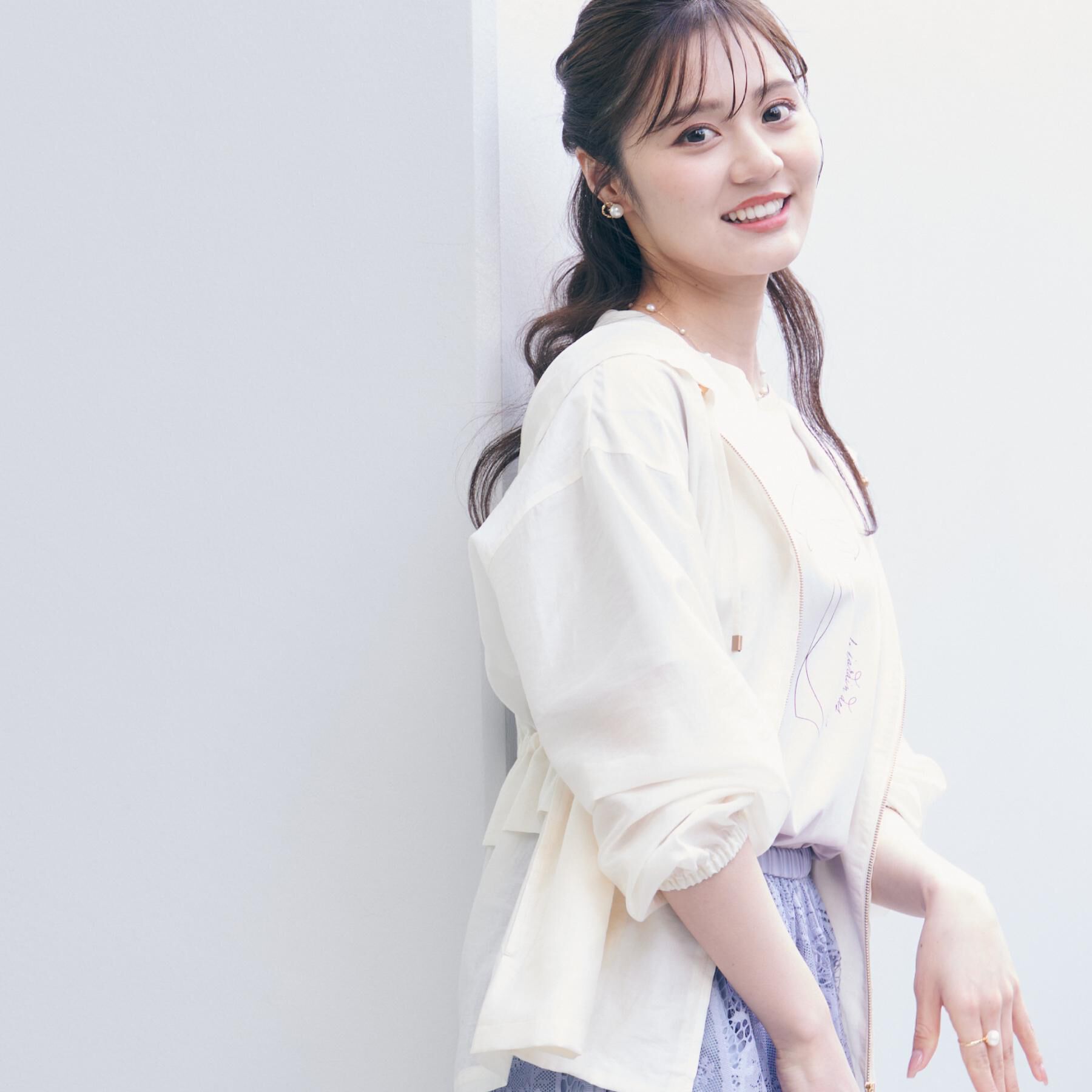 Couture broach「【オシャレな透け感・ペプラム】愛されシアーマンパ」|ブルゾン・スタジャン|