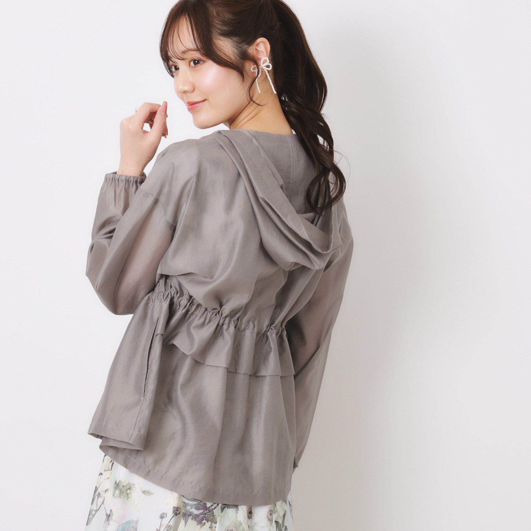 Couture broach「【オシャレな透け感・ペプラム】愛されシアーマンパ」|ブルゾン・スタジャン|