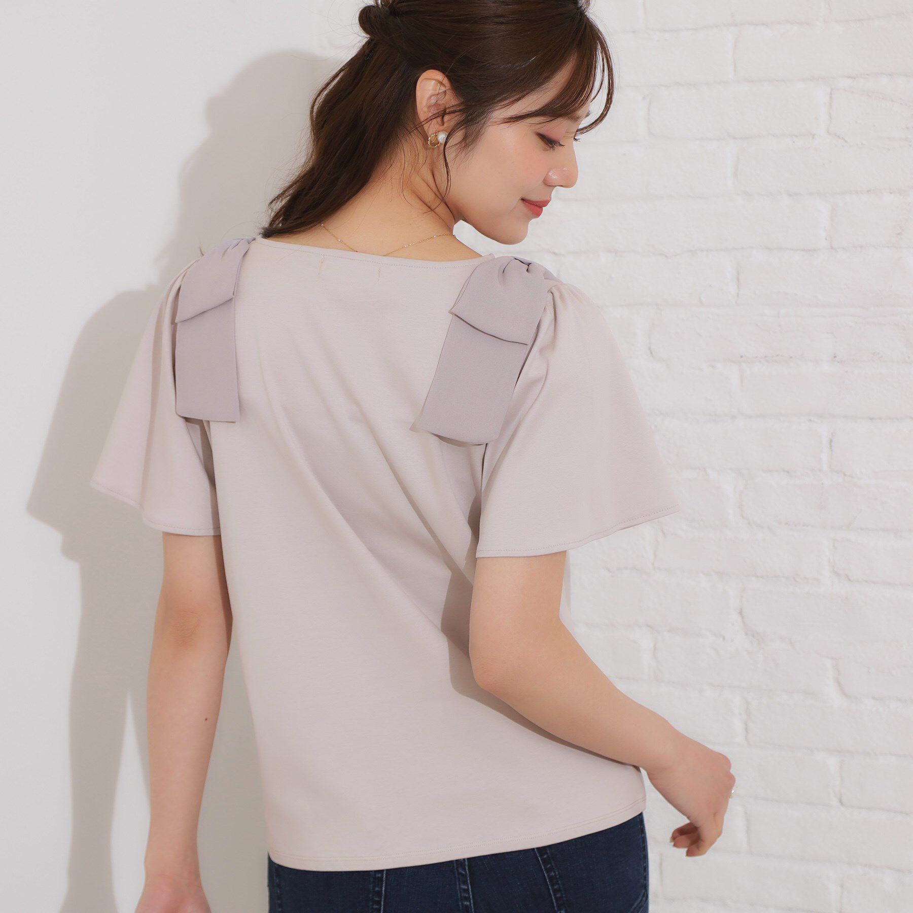 Couture broach「【リボン・マシンウォッシャブル・UV機能・接触冷感】肩リボントップス」|Tシャツ・カットソー|