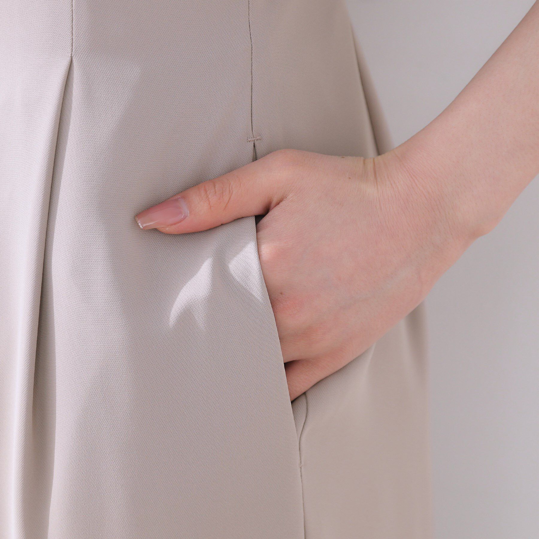 Couture broach「【マシンウォッシャブル・きれいめ】キャミロンパース」|その他|