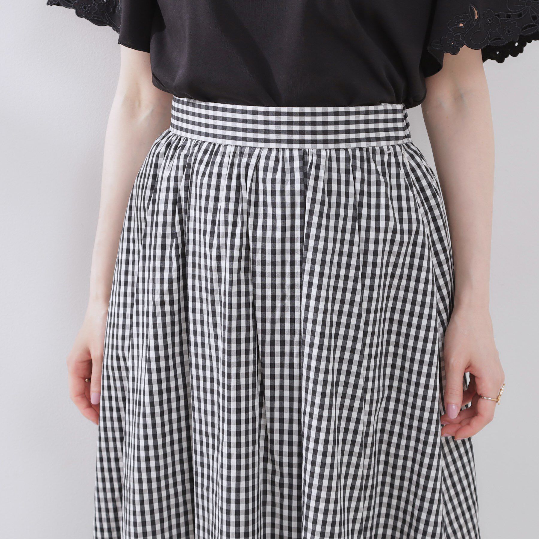 Couture broach「【大人可愛い・ゴム仕様】ギンガムチェック　タック＆ギャザースカート」|スカート|