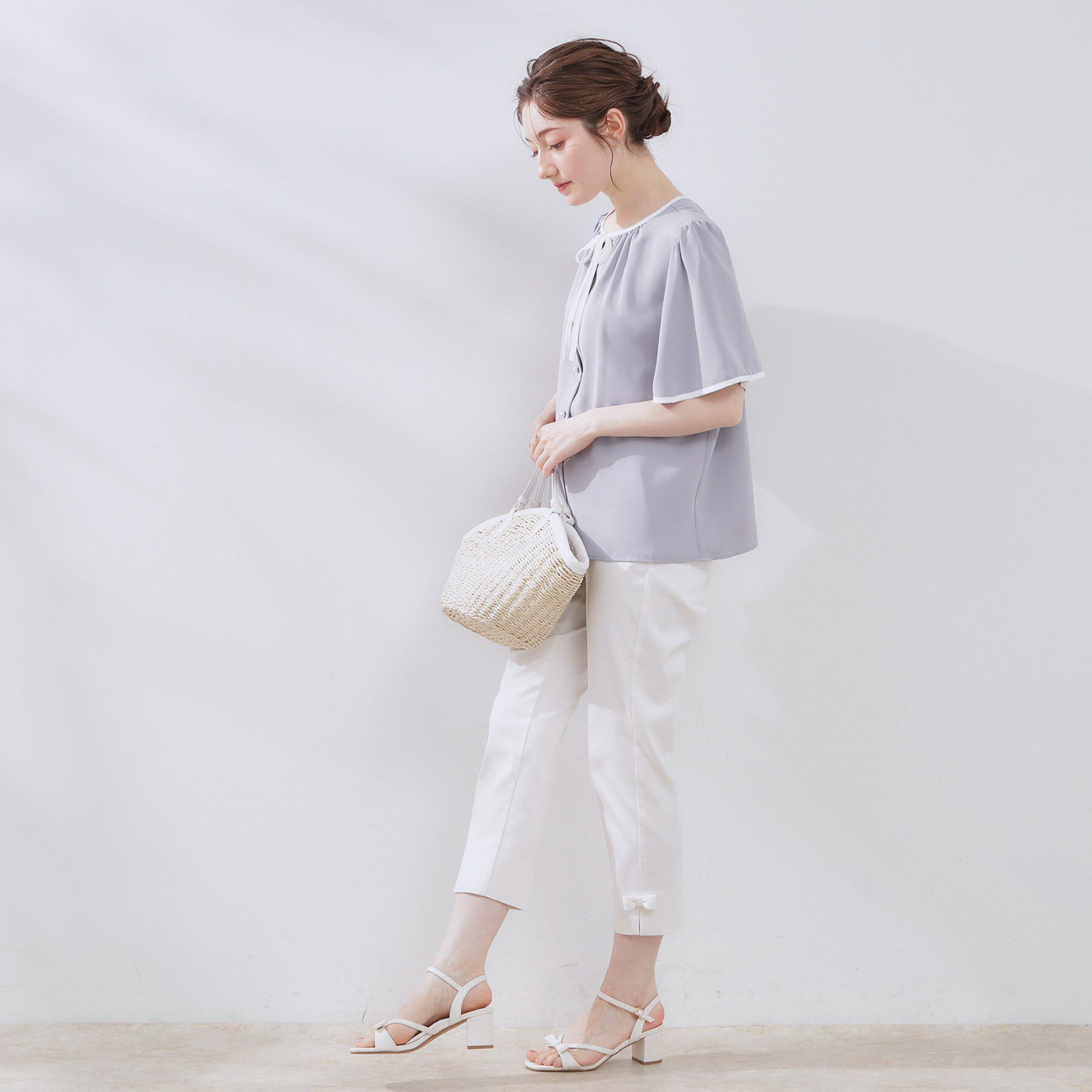 Couture broach「【きれいめ・二の腕カバー・通勤】配色フレア2WAYブラウス」|シャツ・ブラウス|