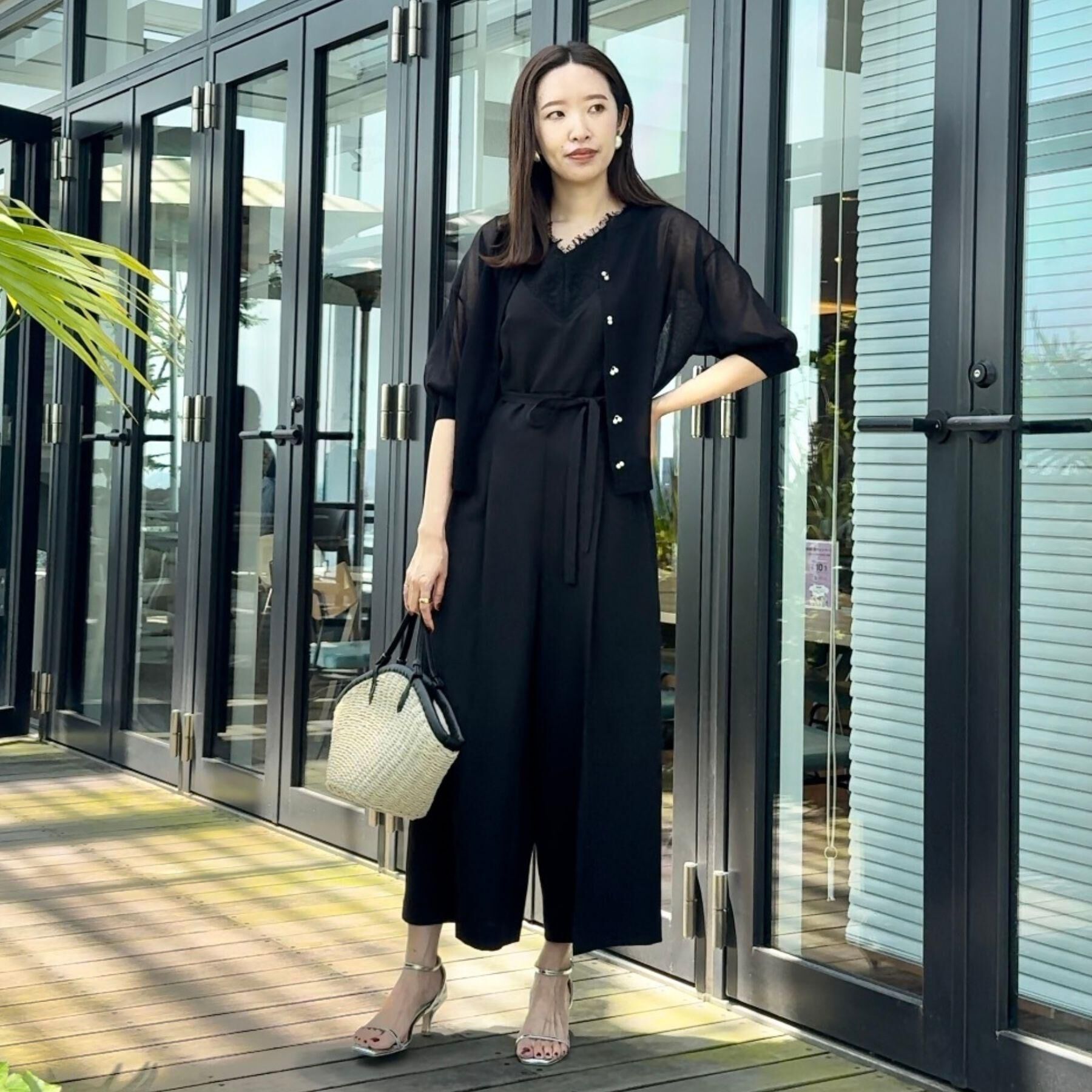 Couture broach「【前後2WAY・二の腕カバー】ダブルパール調釦5分袖シアーカーディガントップス」|カーディガン|