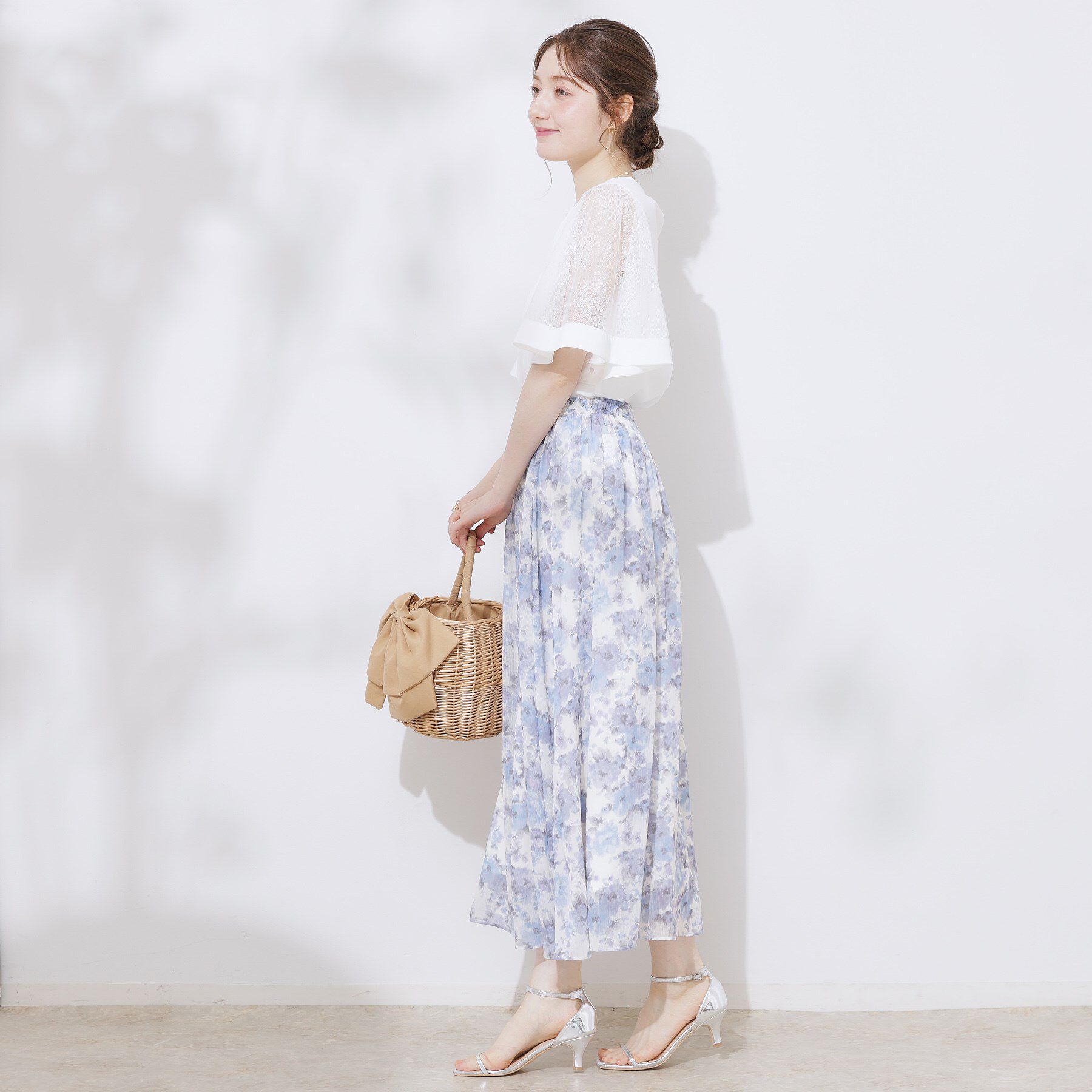 Couture broach「【マシンウォッシャブル・シアー・細見え】Vネック袖レースフレアブラウス」|シャツ・ブラウス|