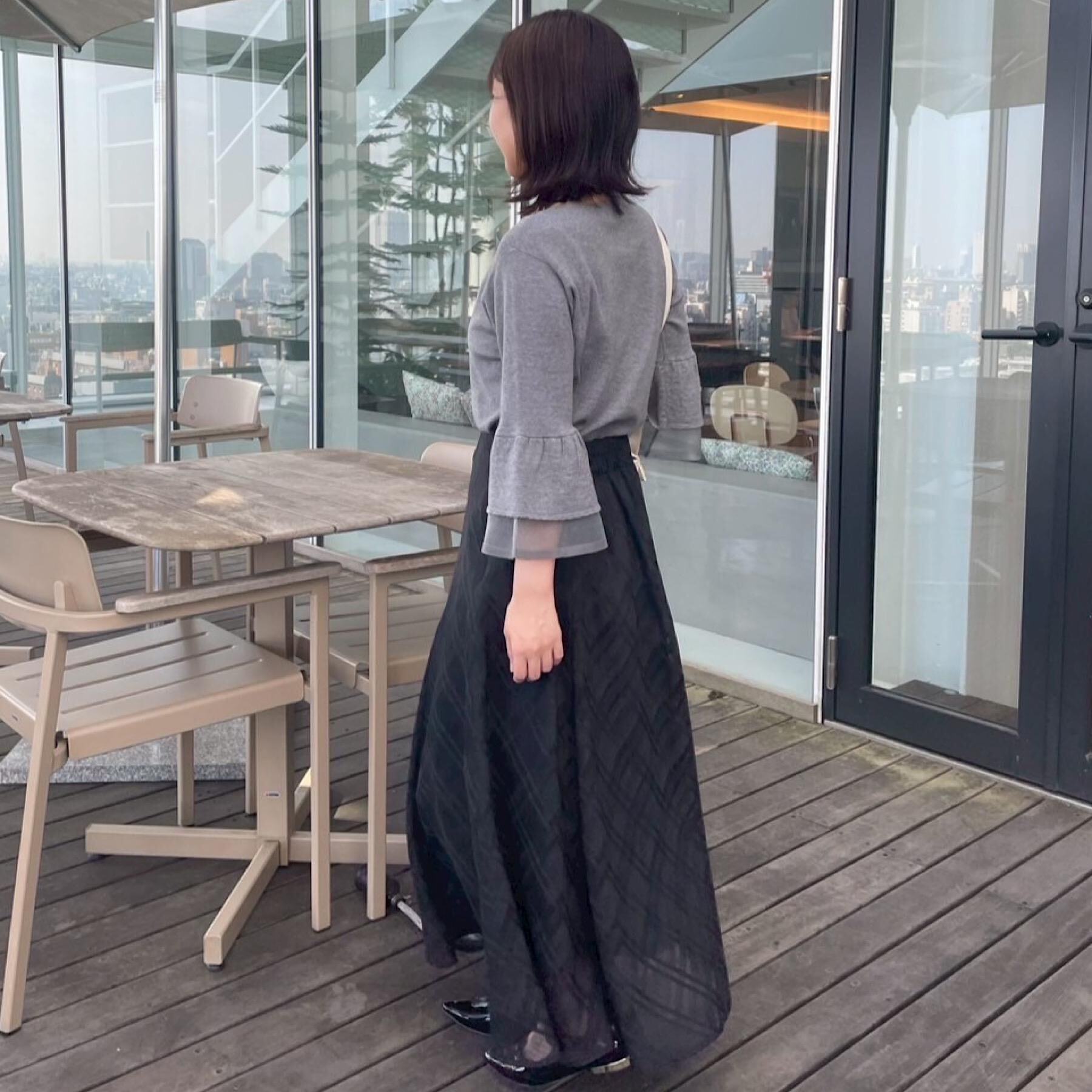 Couture broach「【フェミニン・着映え・通勤】シアーフレアー袖ニットトップス」|ニット・セーター|