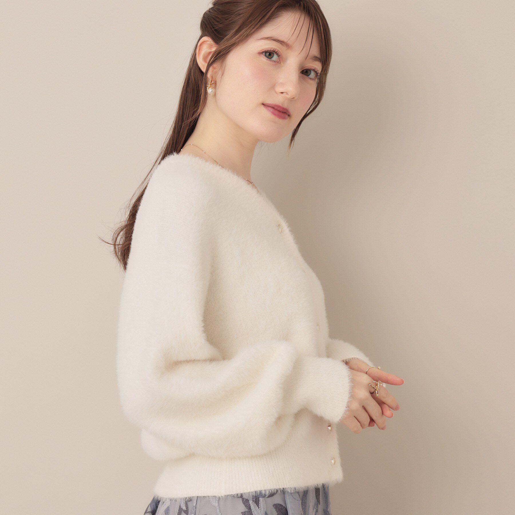 Couture broach「【ふわふわ/前後2WAY】フェザーカーディトップス」|カーディガン|