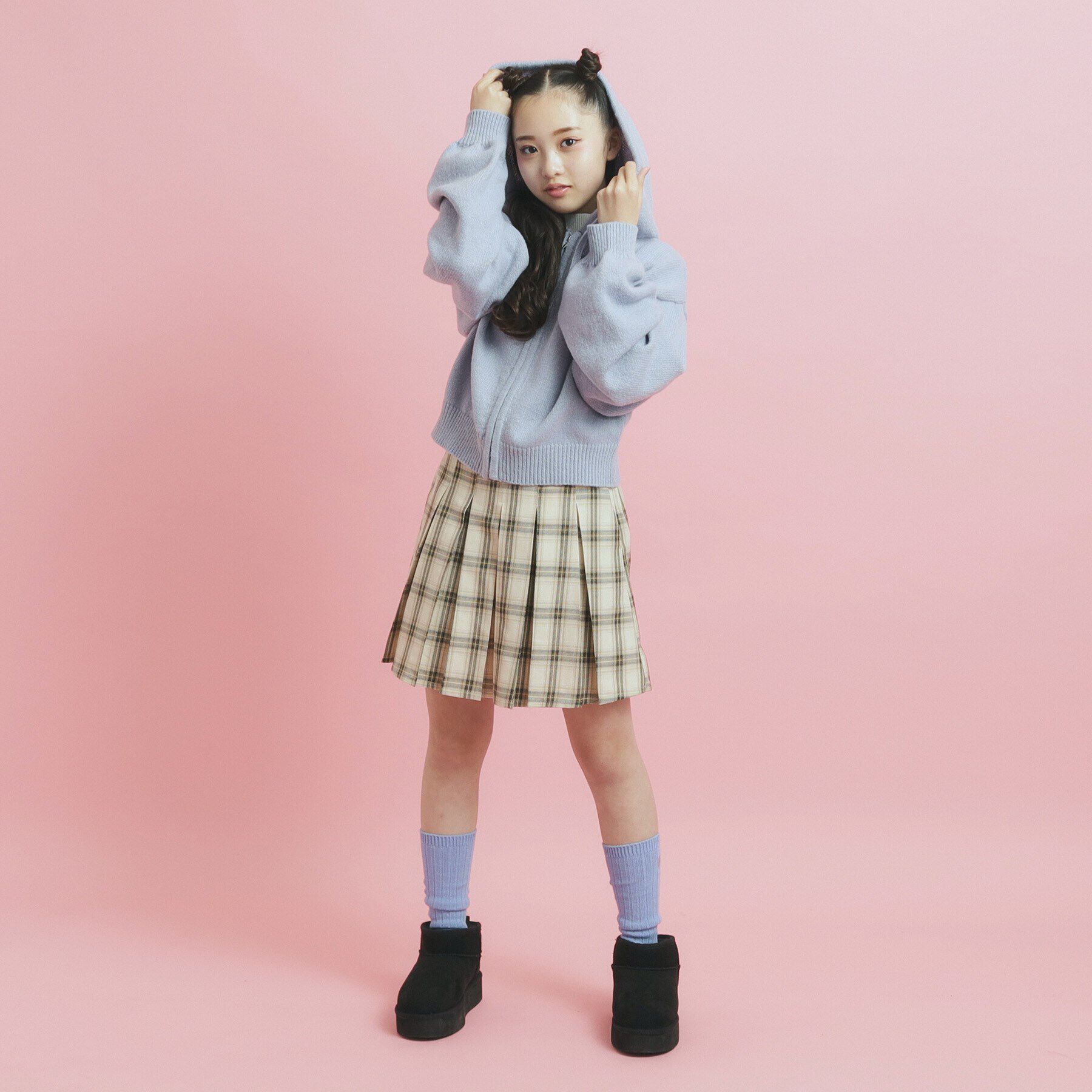 PINK-latte「クロップドリボン刺繍パーカ」|パーカー|