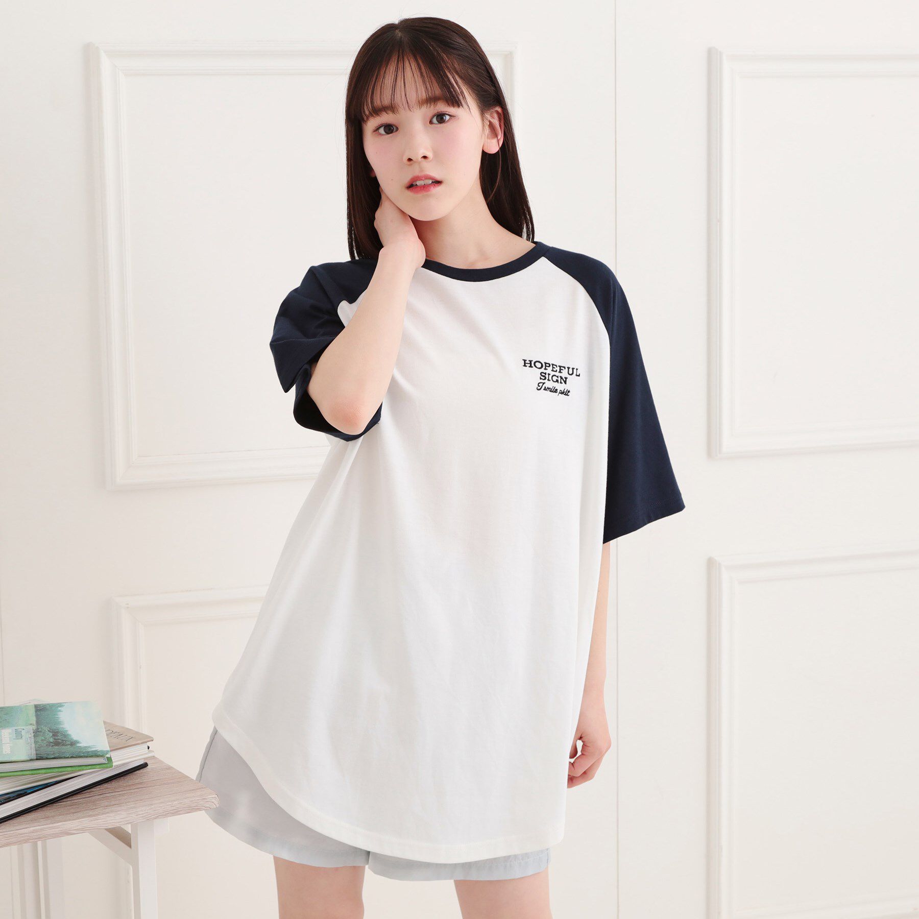 PINK-latte「ワッペン風チュニックTシャツ」|チュニック|ネイビー(094)