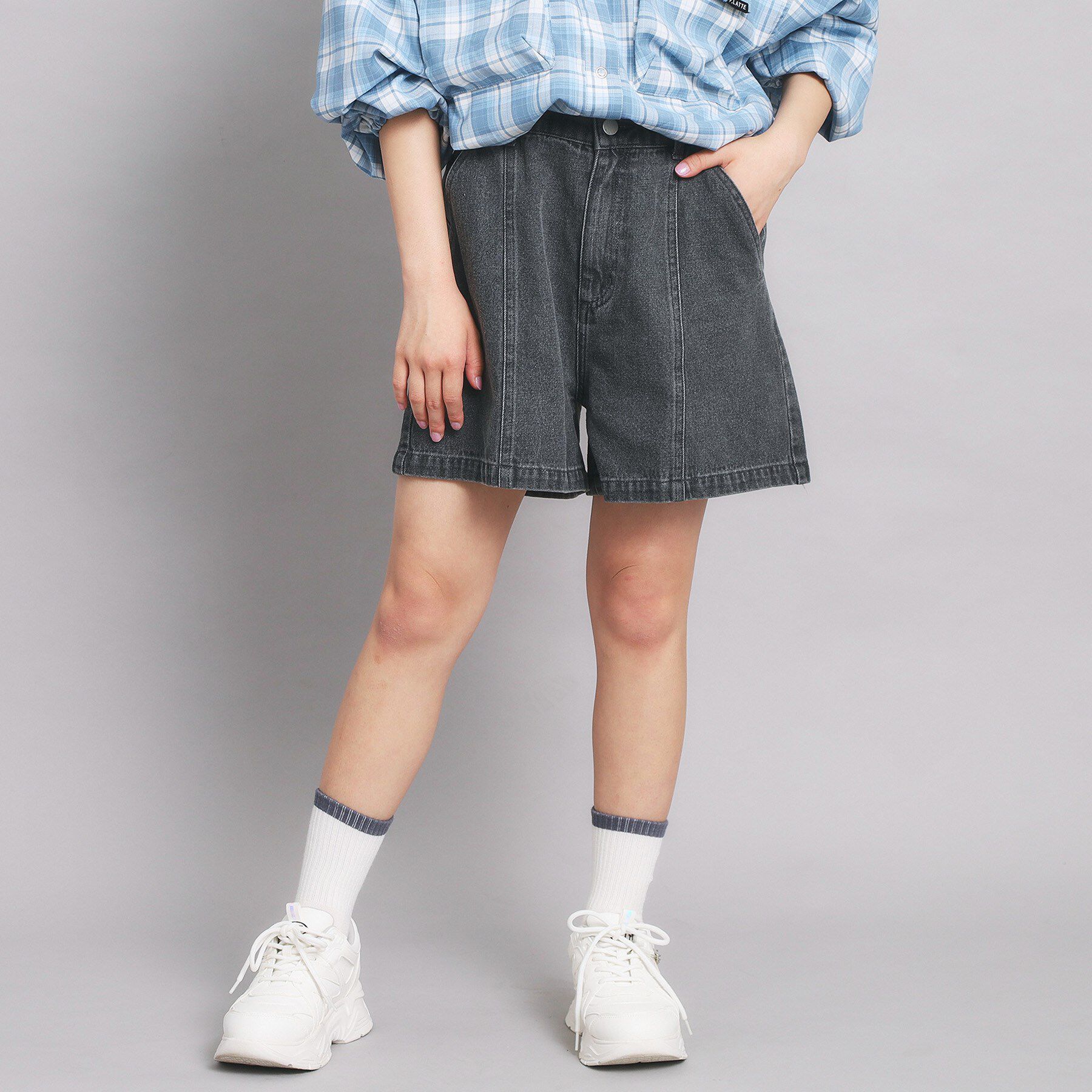 PINK-latte「ハイウエストショートパンツ」|キュロット|ブラック(519)