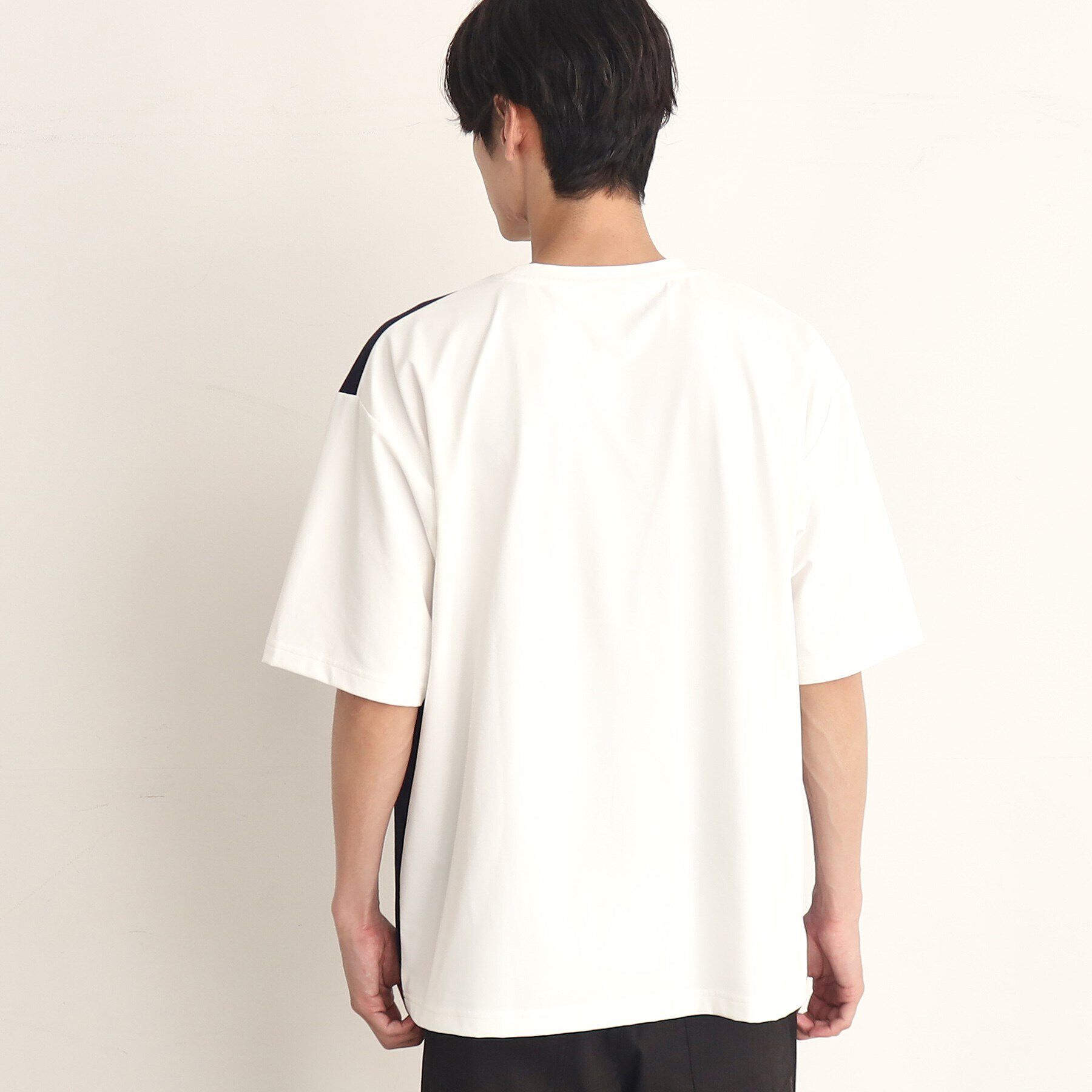 THE SHOP TK「【接触冷感／吸水速乾／UVカット／防シワ／マシンウォッシャブル】ライトパーフェクブロッキングTシャツ」|Tシャツ・カットソー|