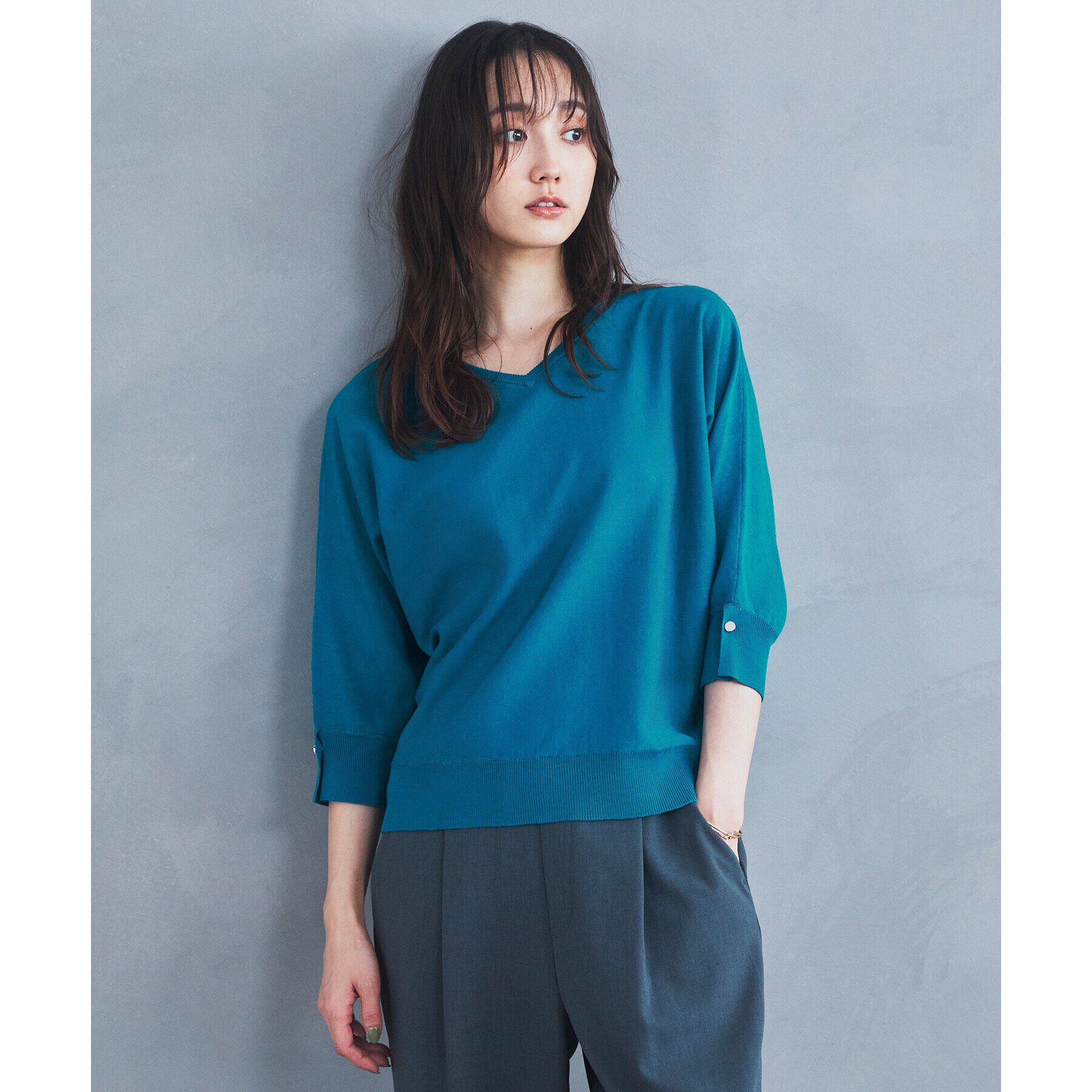 THE SHOP TK「【二の腕カバー/毛玉になりにくい/前後2WAY】袖スリットドルマンニット/洗える」|ニット・セーター|