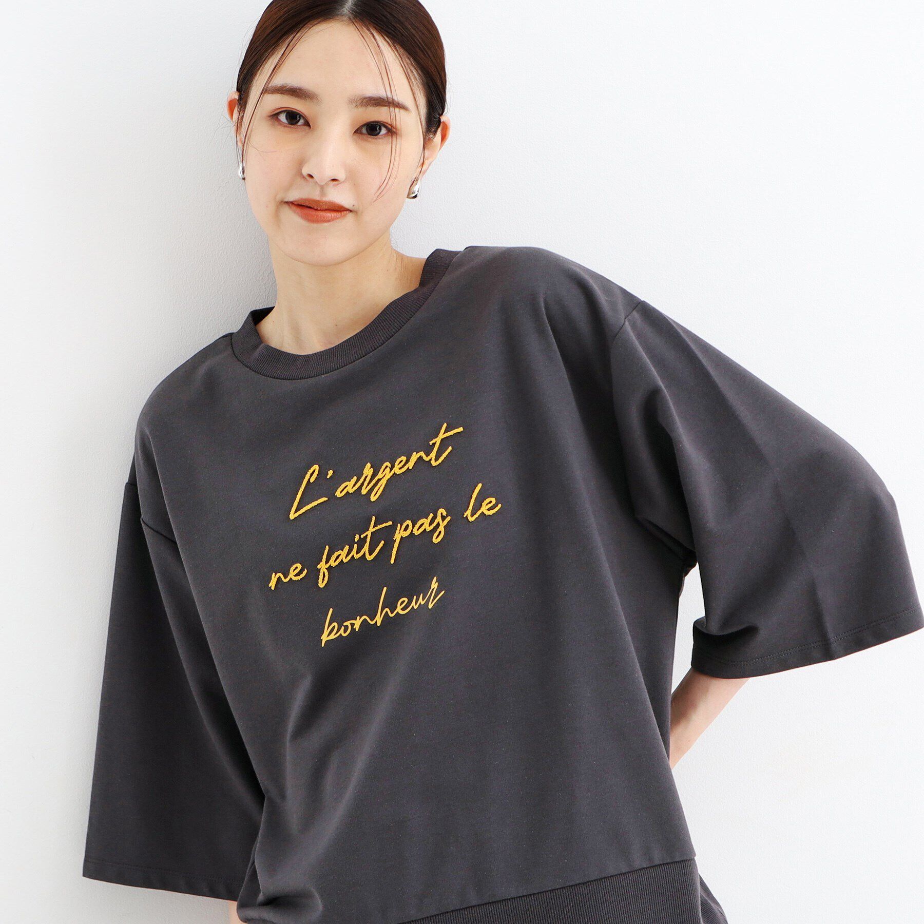 THE SHOP TK「【リラクシー/チュニック丈】6分袖裏毛刺繍プルオーバー/洗える」|Tシャツ・カットソー|