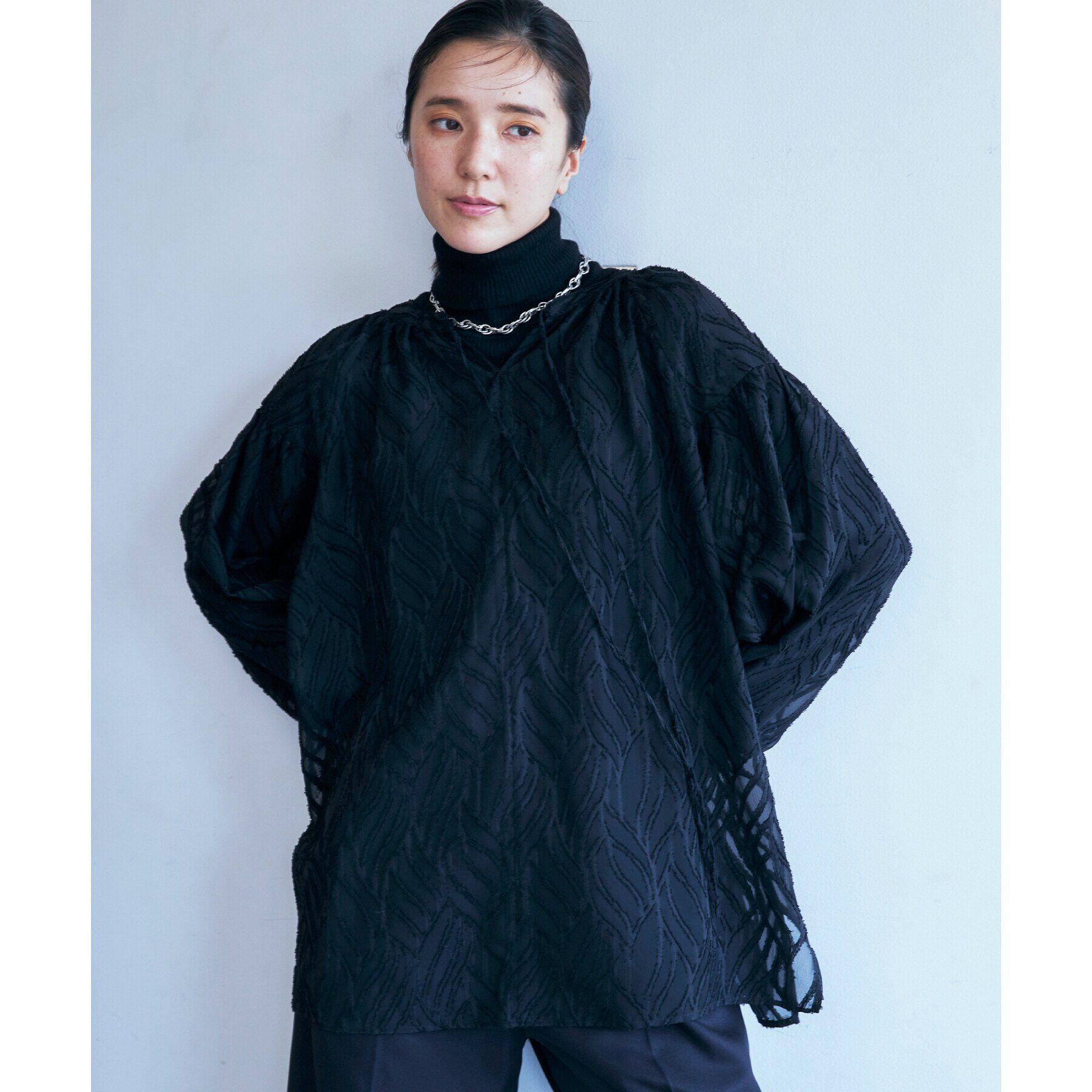 THE SHOP TK「【前後2WAY/洗える】ジャカードシアーブラウス」|シャツ・ブラウス|