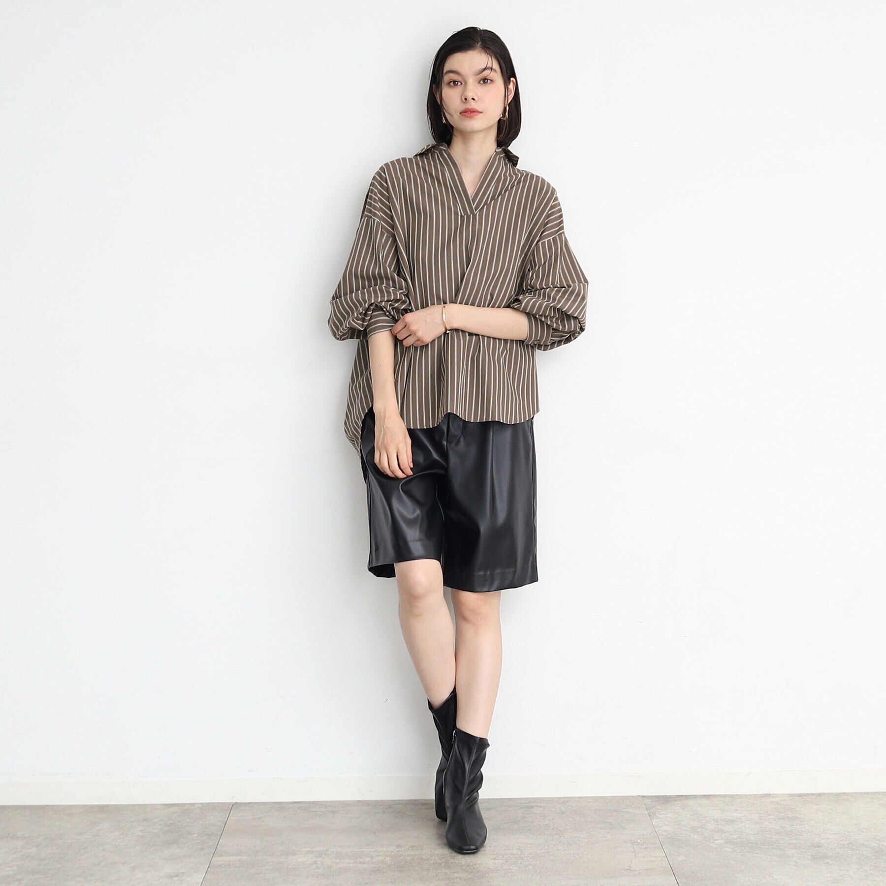 THE SHOP TK「【＠BAILA掲載】バックシャーリングシャツ/魅せる体形カバー服/洗える/ヒルナンデス！で紹介！」|シャツ・ブラウス|