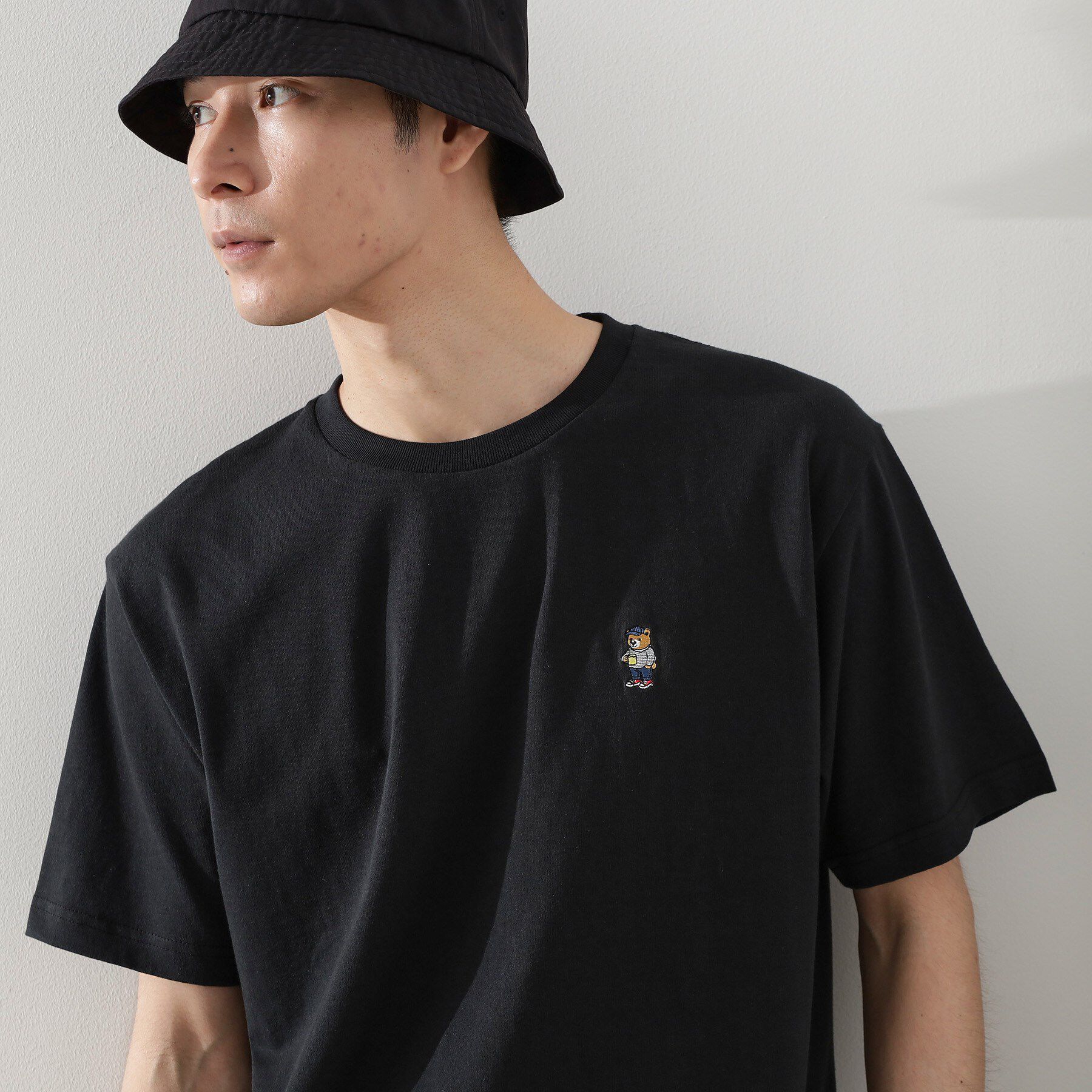 THE SHOP TK「ワンポイントベアーロゴ半袖Tシャツ【洗濯機OK】」|Tシャツ・カットソー|ブラック(019)
