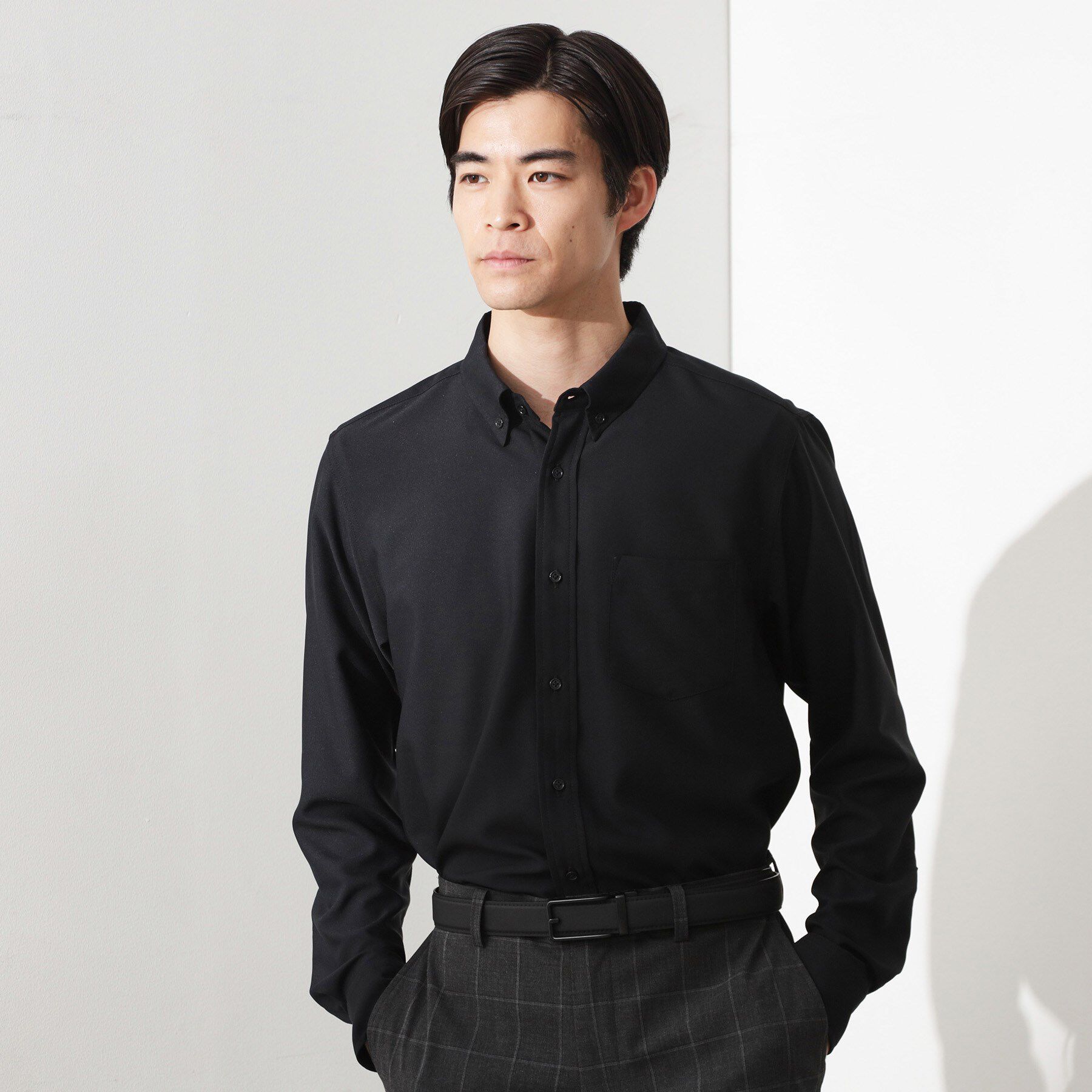 THE SHOP TK「スムースファイバー長袖シャツ 【吸水速乾/UVカット/軽量/イージーケア】」|シャツ・ブラウス|ブラック(019)