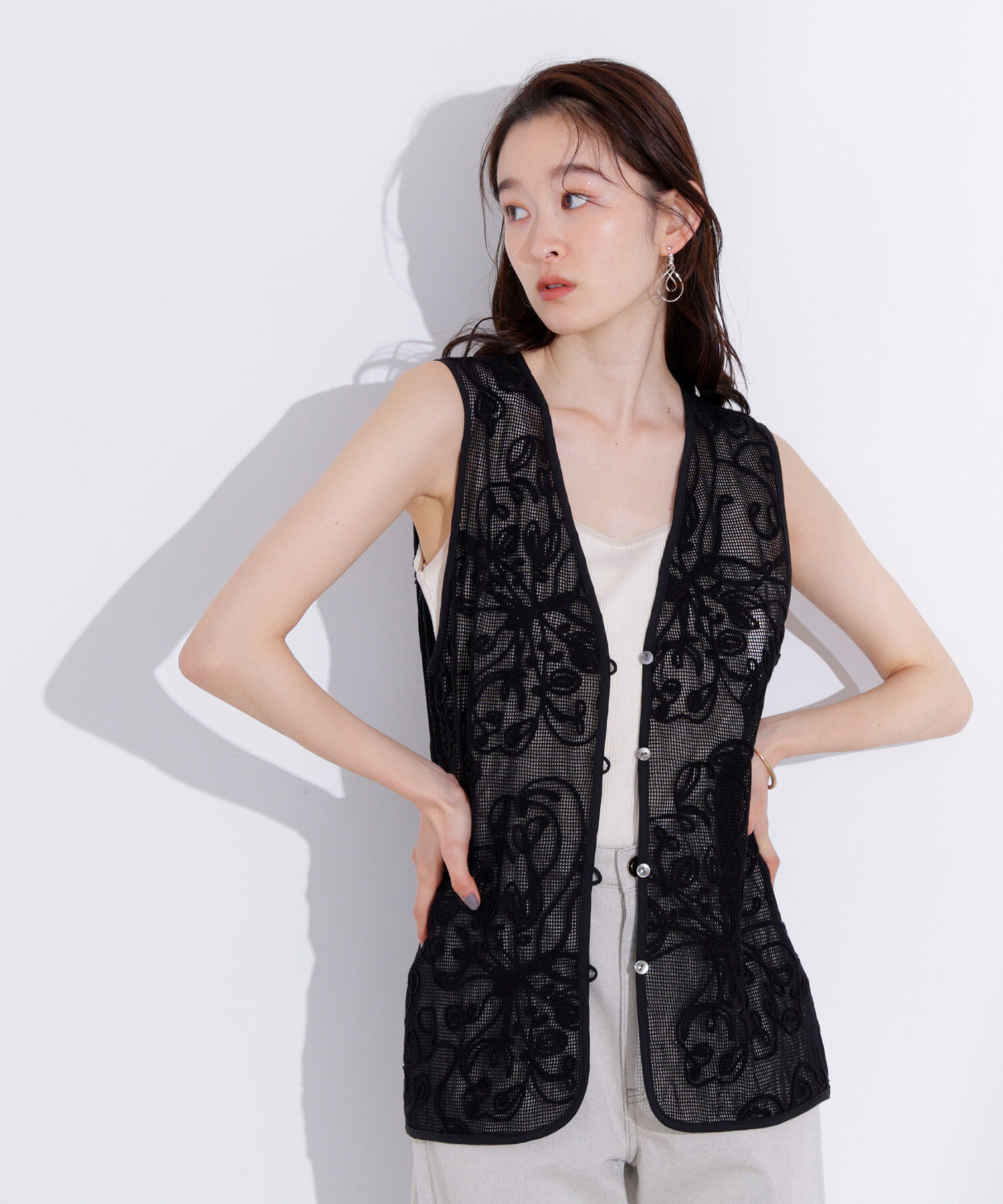  「コードレースジレ」|シャツ・ブラウス|ブラック