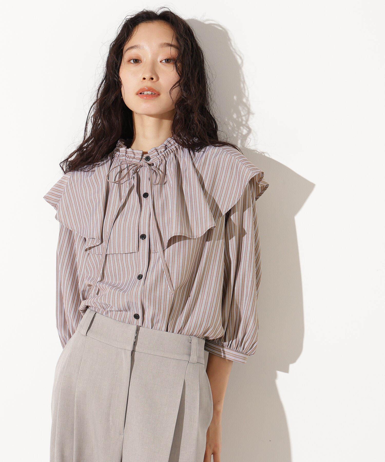  「ﾗｯﾌﾙｶﾗｰｽﾄﾗｲﾌﾟﾌﾞﾗｳｽ《ｲｴﾛｰｽﾄﾗｲﾌﾟ:official sit」|シャツ・ブラウス|