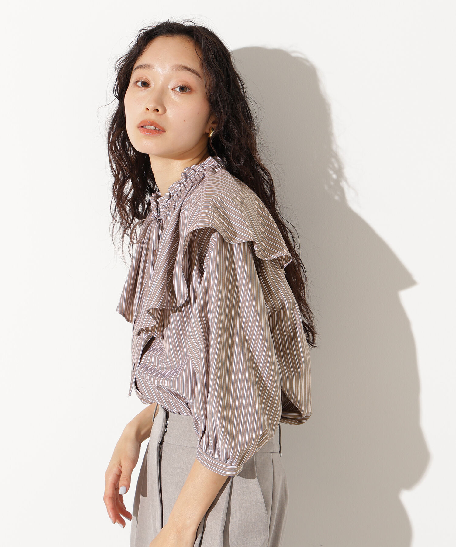  「ﾗｯﾌﾙｶﾗｰｽﾄﾗｲﾌﾟﾌﾞﾗｳｽ《ｲｴﾛｰｽﾄﾗｲﾌﾟ:official sit」|シャツ・ブラウス|