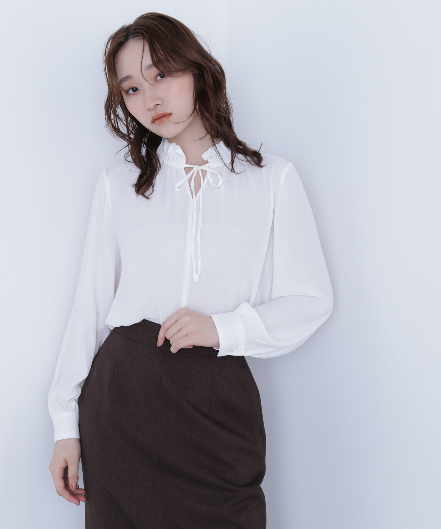  「フリルネックリボンブラウス」|シャツ・ブラウス|オフホワイト1