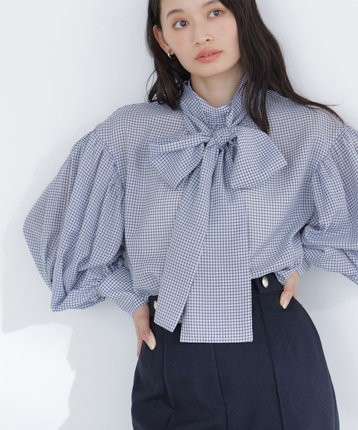  「ミニチェック2wayボウタイブラウス」|シャツ・ブラウス|ブルー&times;ネイ  2