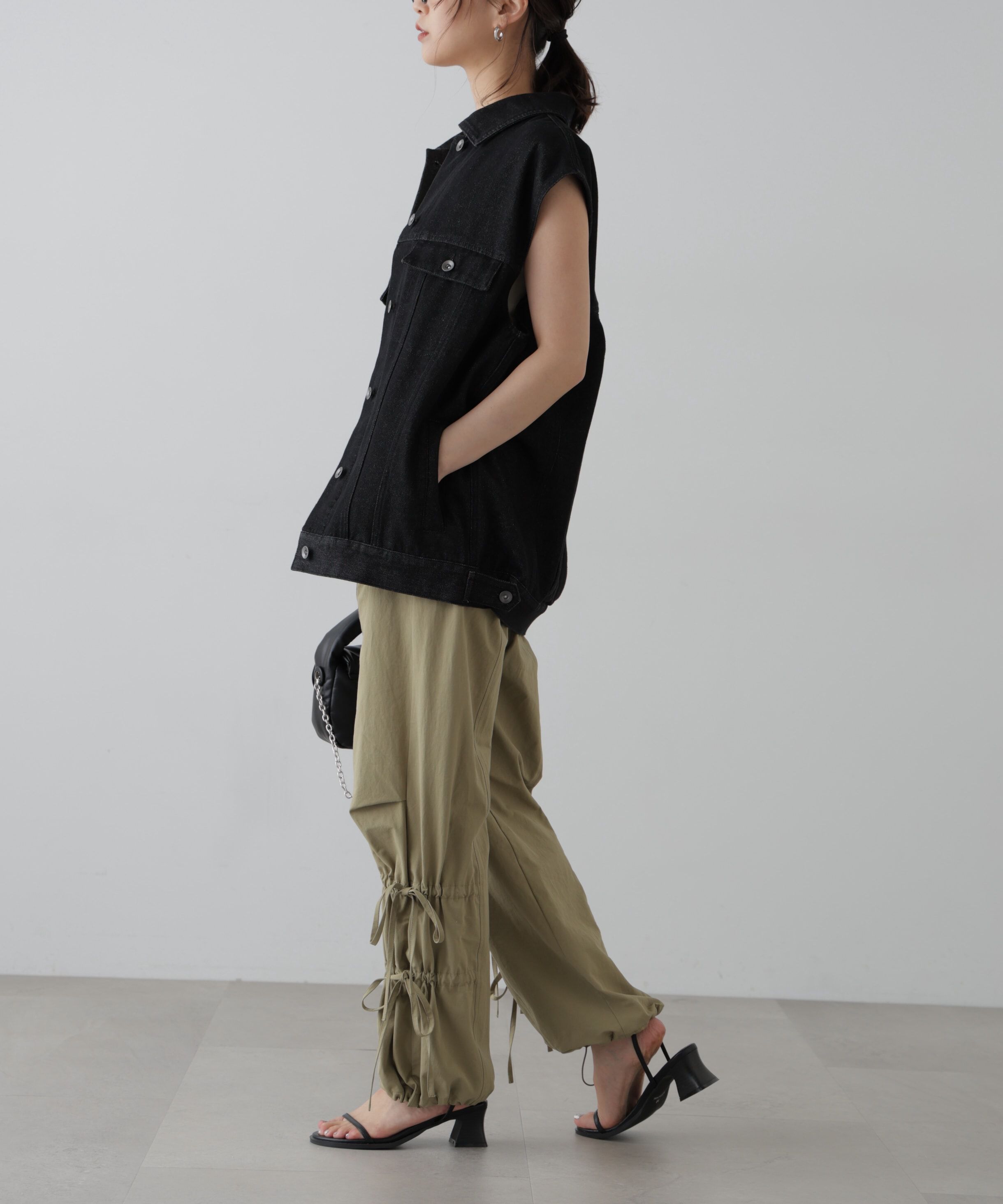  「ミドル丈デニムベスト」|ブルゾン・スタジャン|