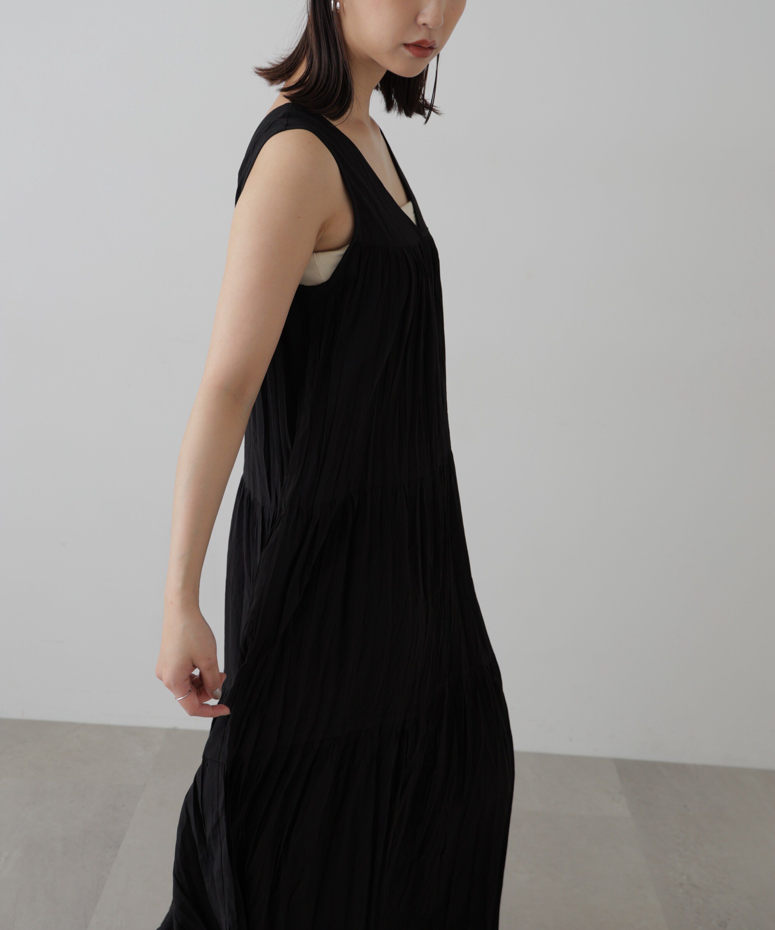  「ワッシャーティアードノースリーブワンピース」|ワンピース|