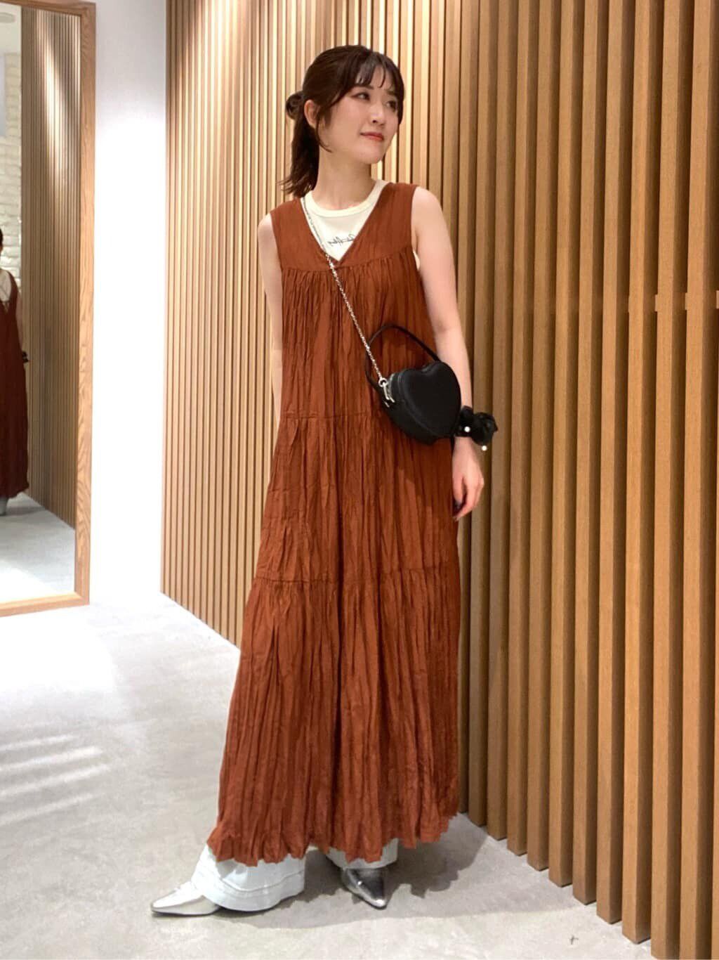  「ワッシャーティアードノースリーブワンピース」|ワンピース|