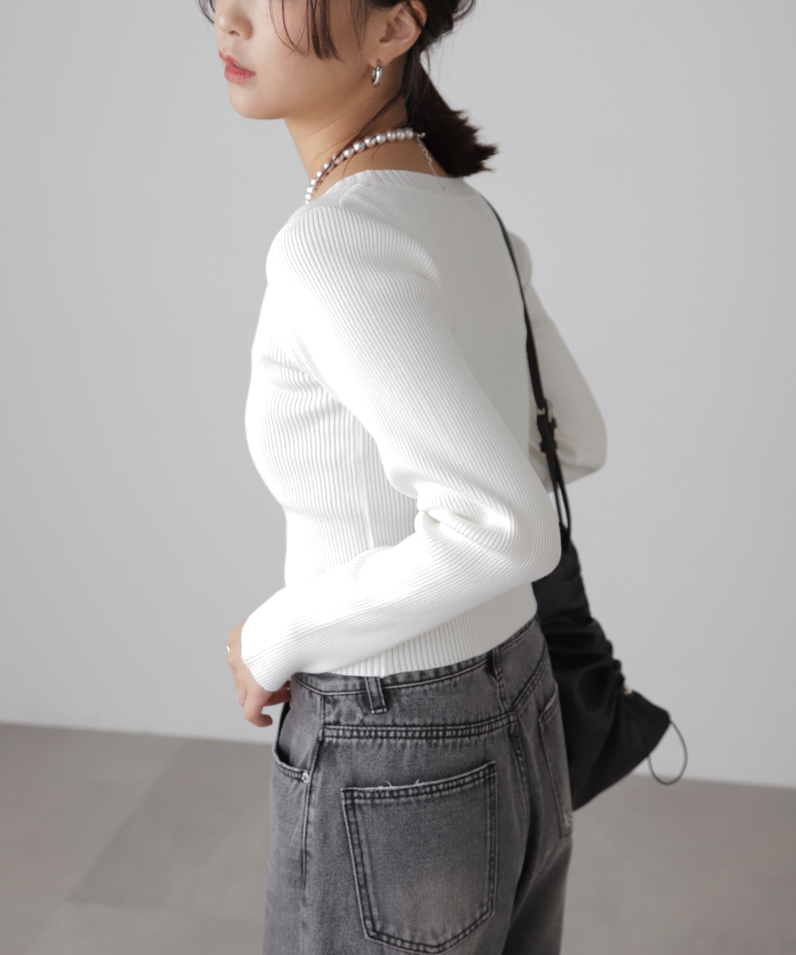  「〈洗える〉マシンウォッシャブルUネックニット」|ニット・セーター|