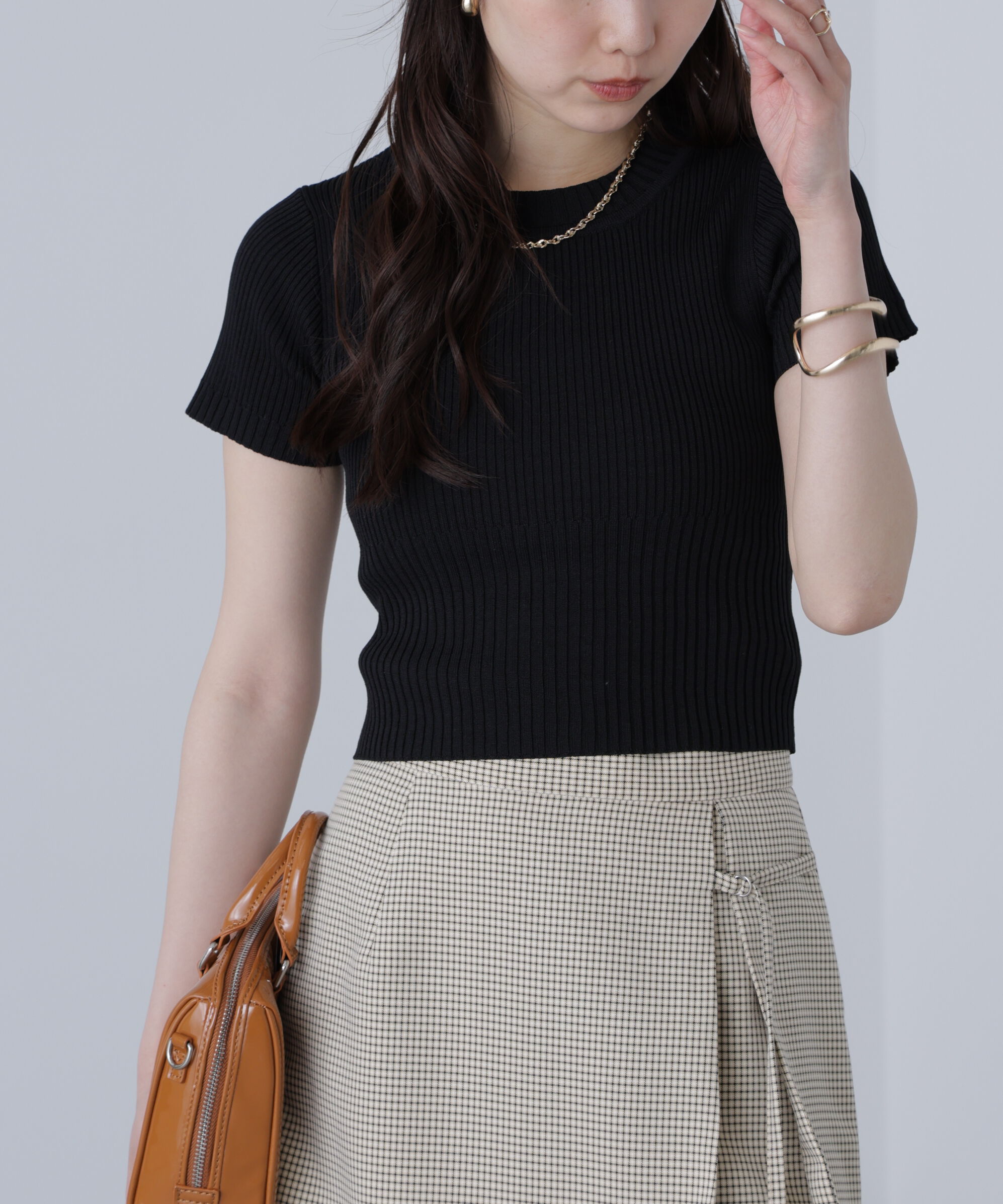  「ショート丈クルーネックリブニット」|ニット・セーター|