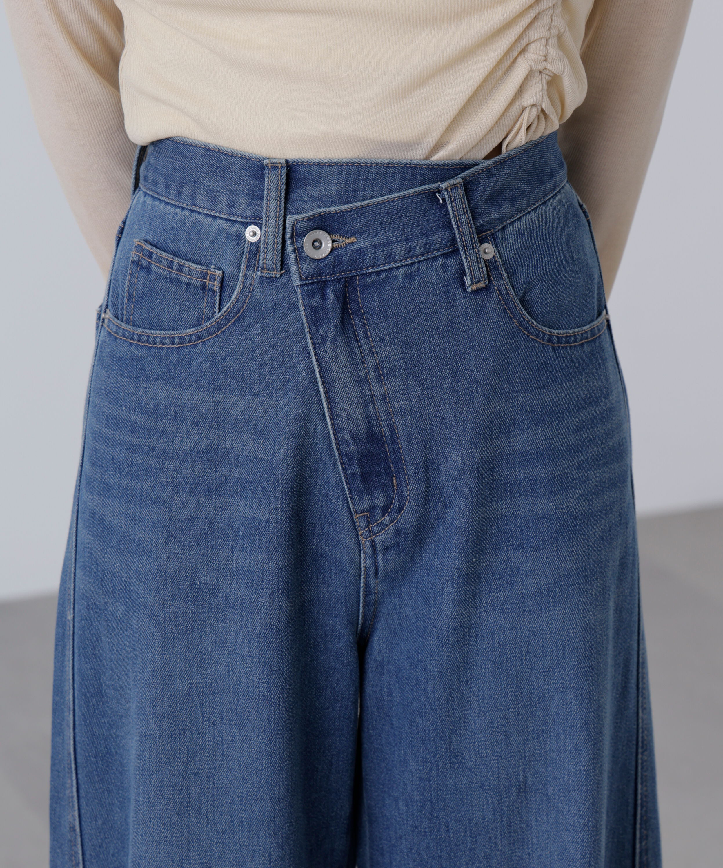  「[低身長サイズ/Sシリーズ]アシメベルトコクーンデニムパンツ」|その他|