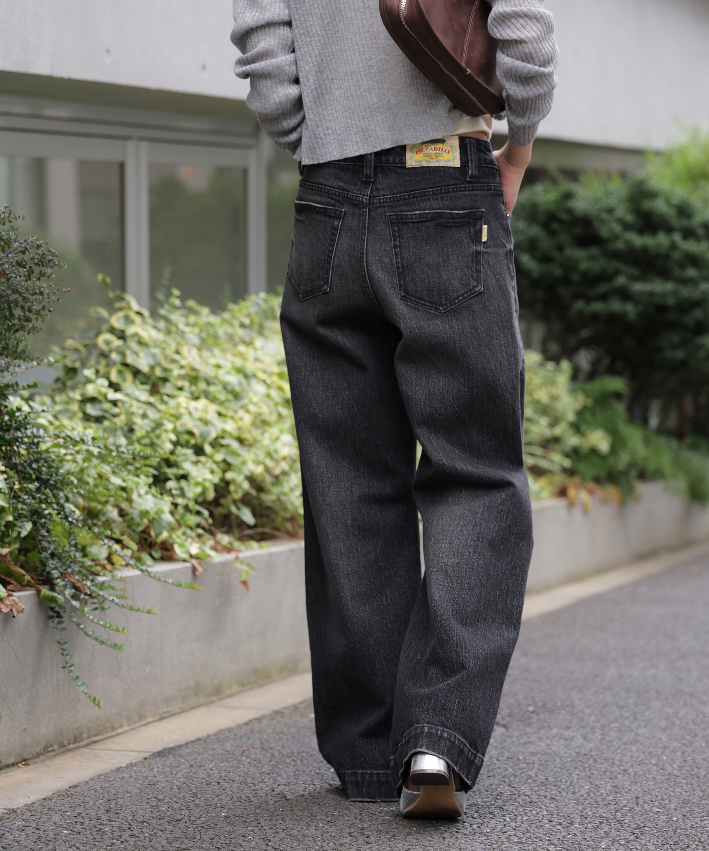  「〈フリーズマート別注〉PICCADILLY ベーシックワイドデニムパンツ」|その他|