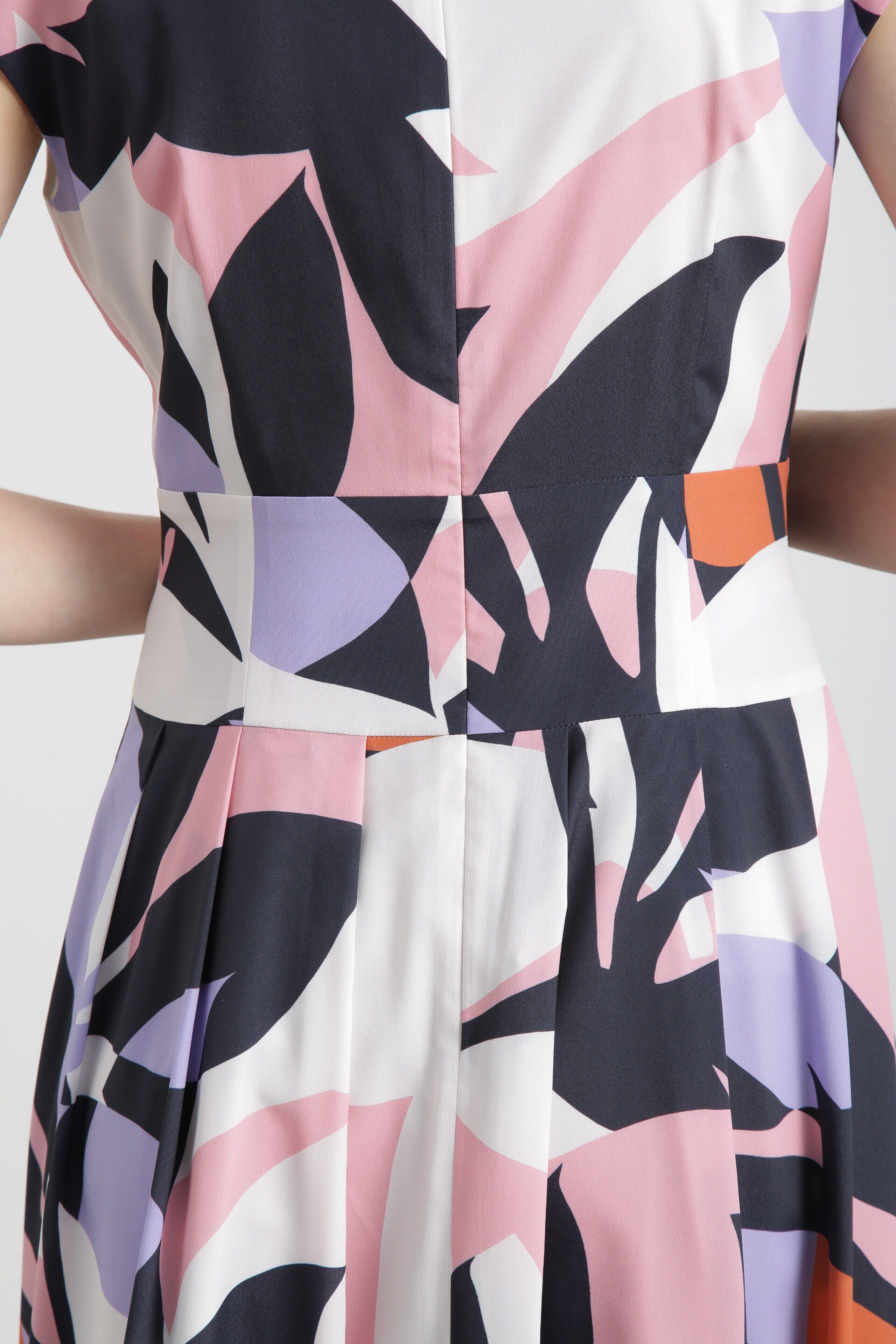  「◆リーフプリントワンピース」|ワンピース|