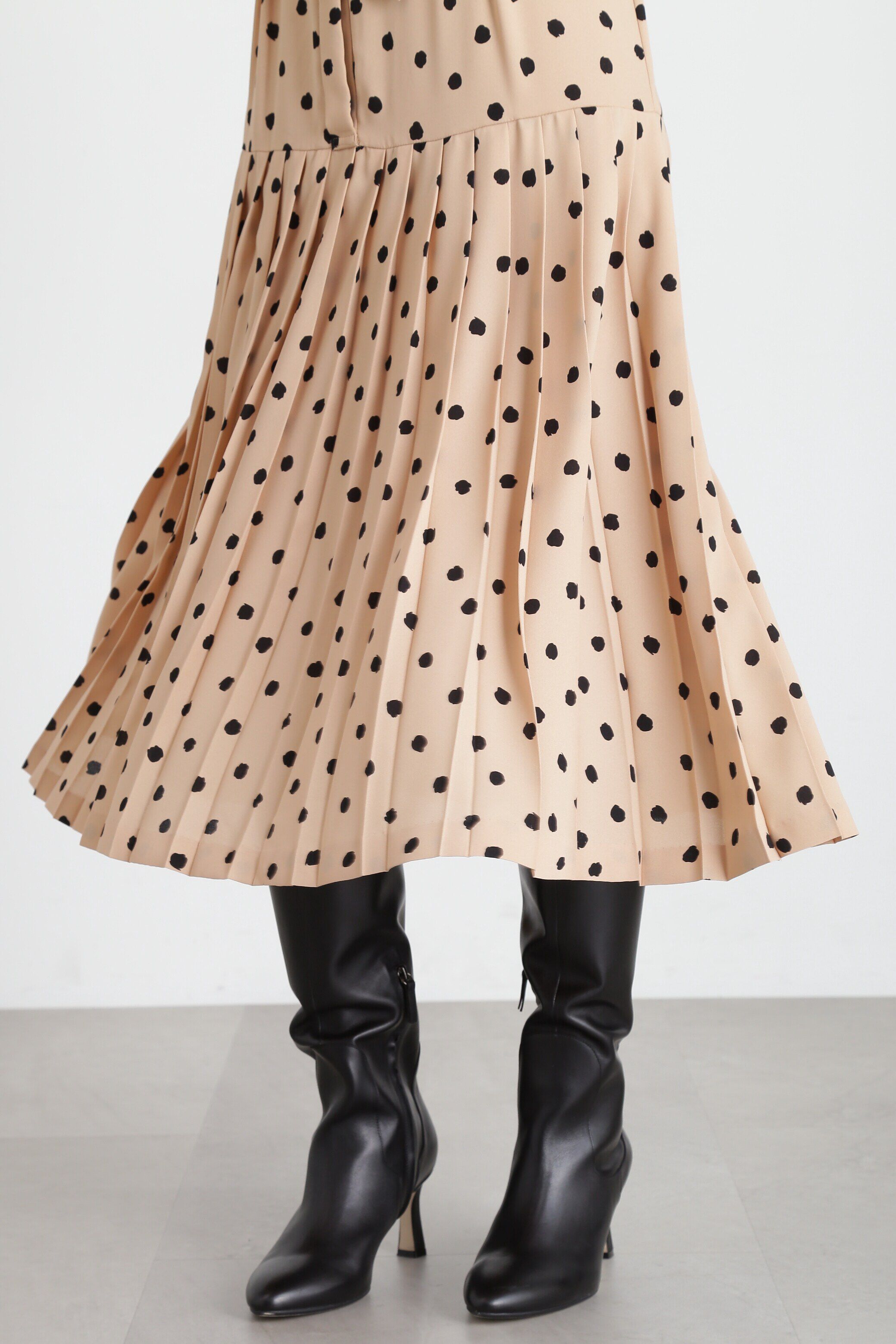  「◆ランダムドットプリーツワンピース」|ワンピース|