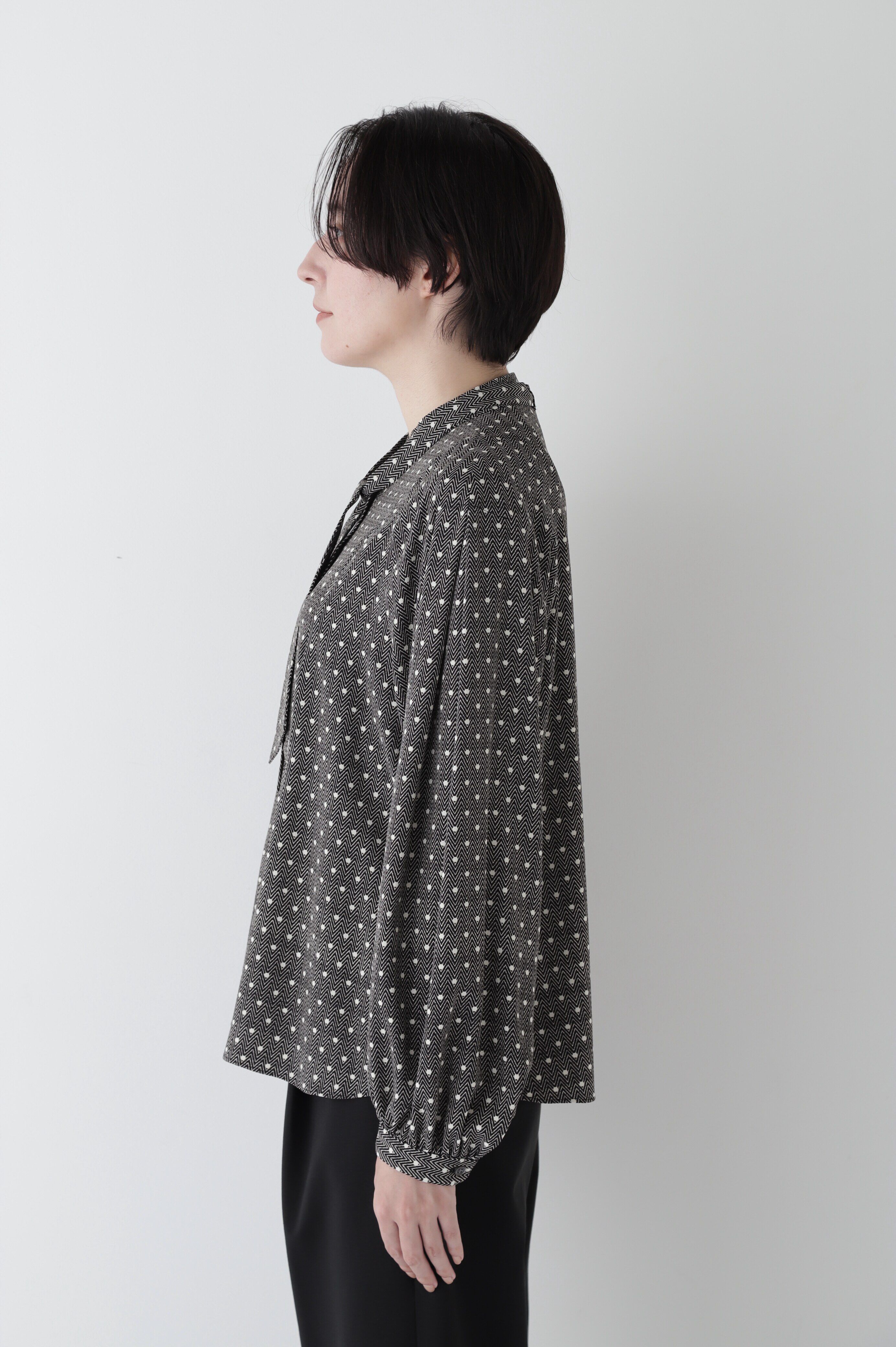  「◆デシンドットプリントボウタイプルオーバー」|シャツ・ブラウス|