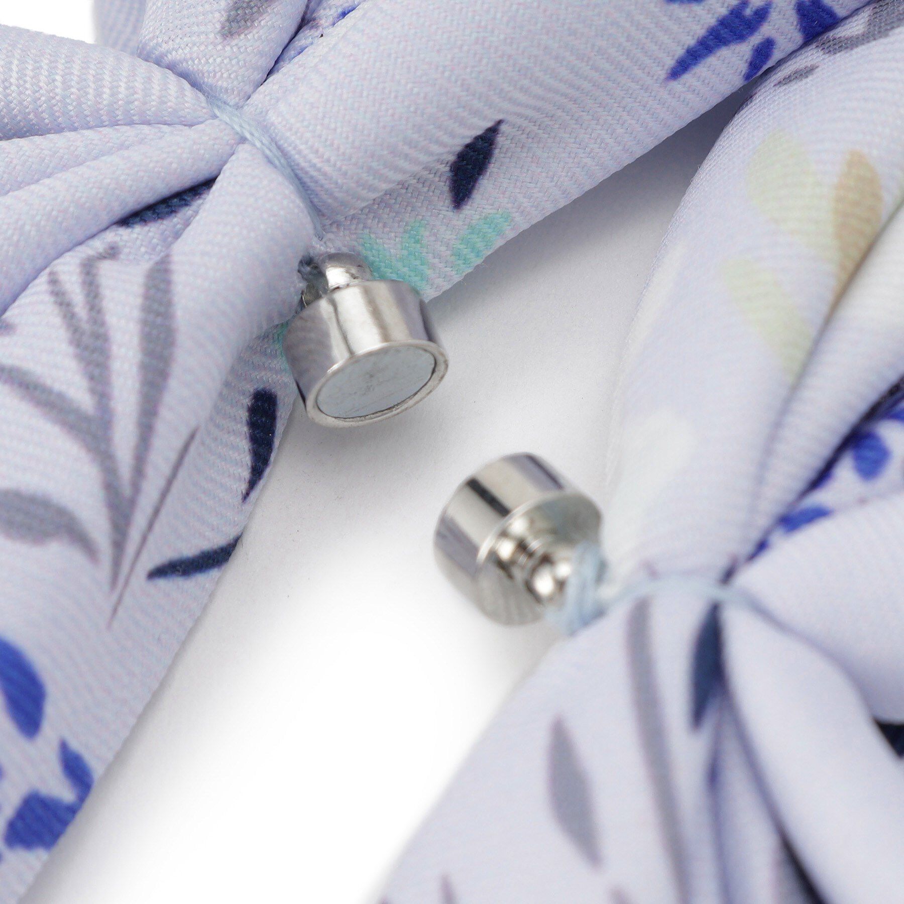 SHOO･LA･RUE「【UV/ひんやり】プレゼントにも マグネットで簡単 ワンタッチスカーフ」|バンダナ・スカーフ|