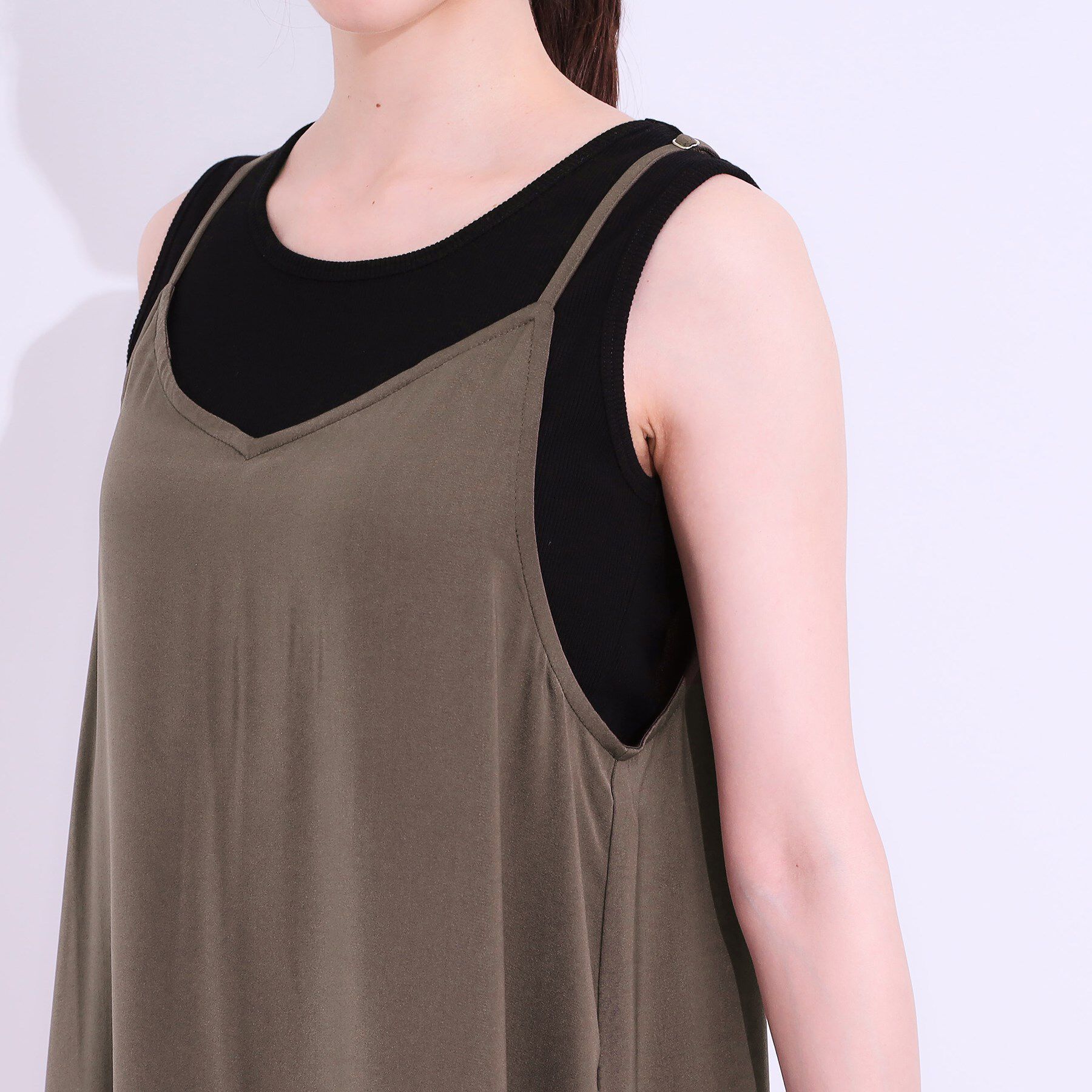 SHOO･LA･RUE「【ひんやり】シャーリングがアクセントに 大人のデザインキャミワンピース」|ワンピース|