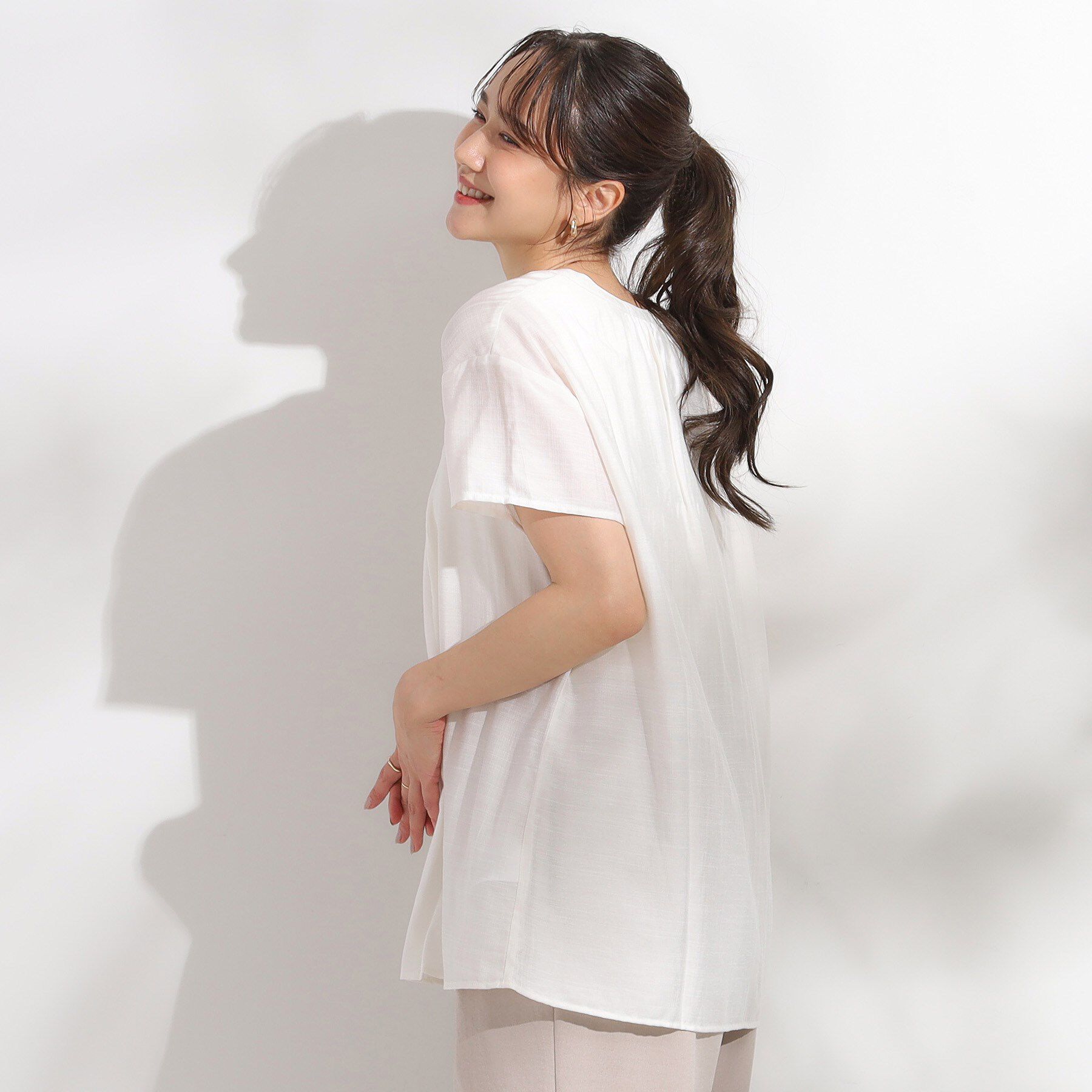 SHOO･LA･RUE「【S-LL/ひんやり】インせず決まる タックプリーツシャツ」|シャツ・ブラウス|