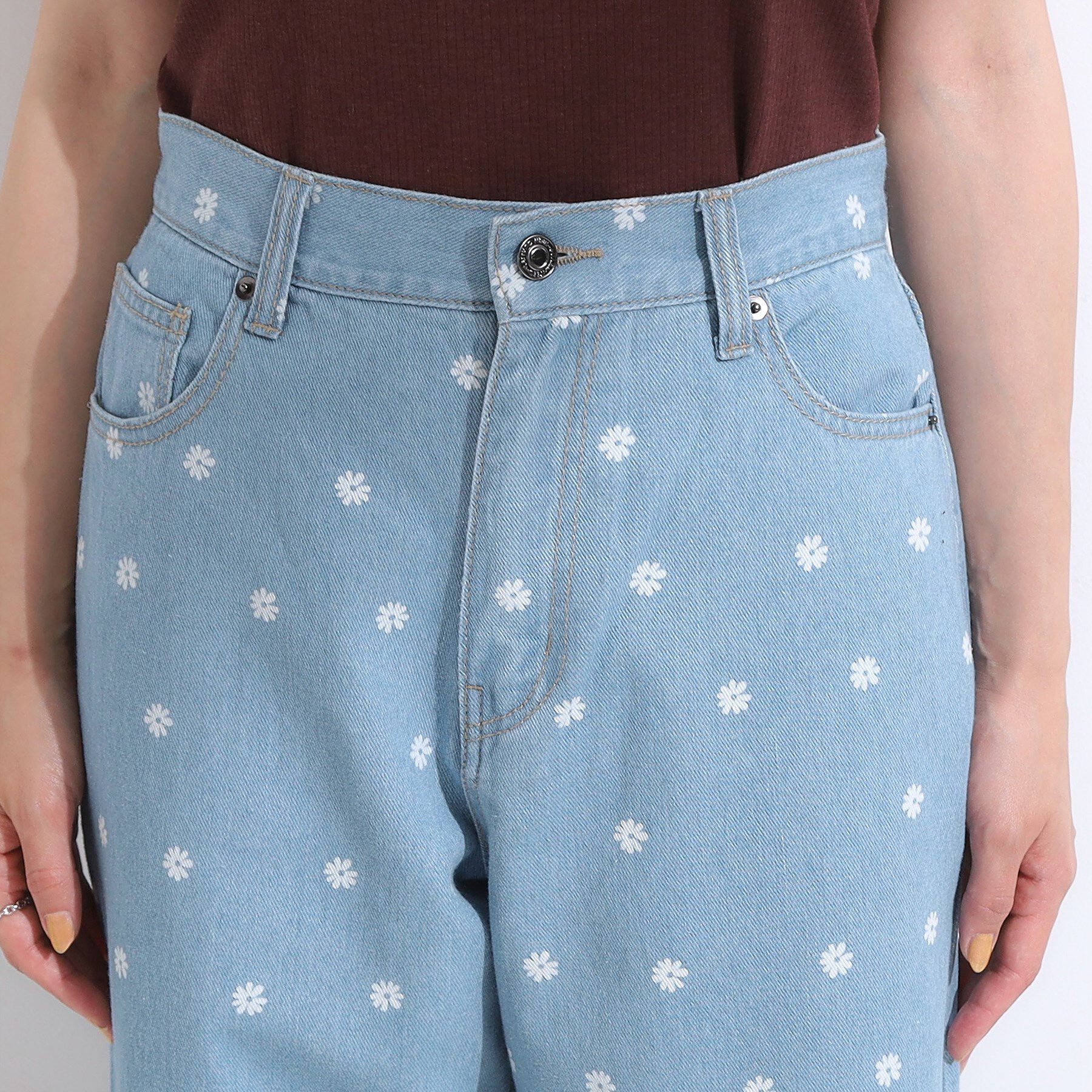 SHOO･LA･RUE「【S-LL】周りと差がつく デイジー柄デニムワイドパンツ」|デニム|