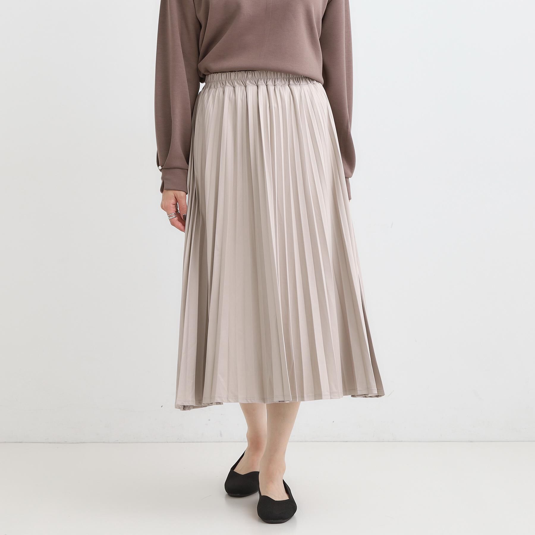 SHOO･LA･RUE「【着丈選べる】きれいめにもカジュアルにも レザー調プリーツスカート」|スカート|