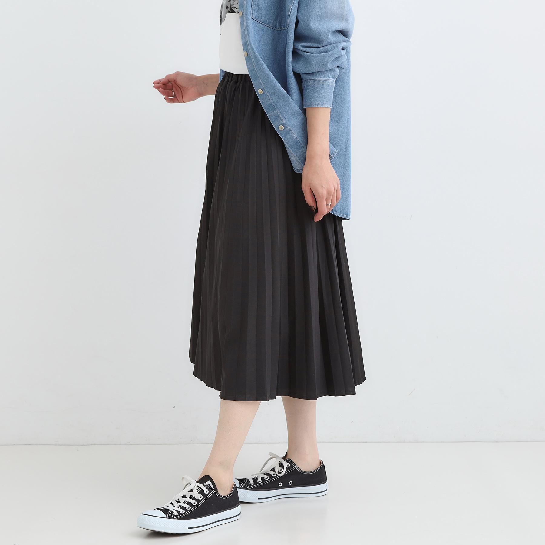 SHOO･LA･RUE「【着丈選べる】きれいめにもカジュアルにも レザー調プリーツスカート」|スカート|