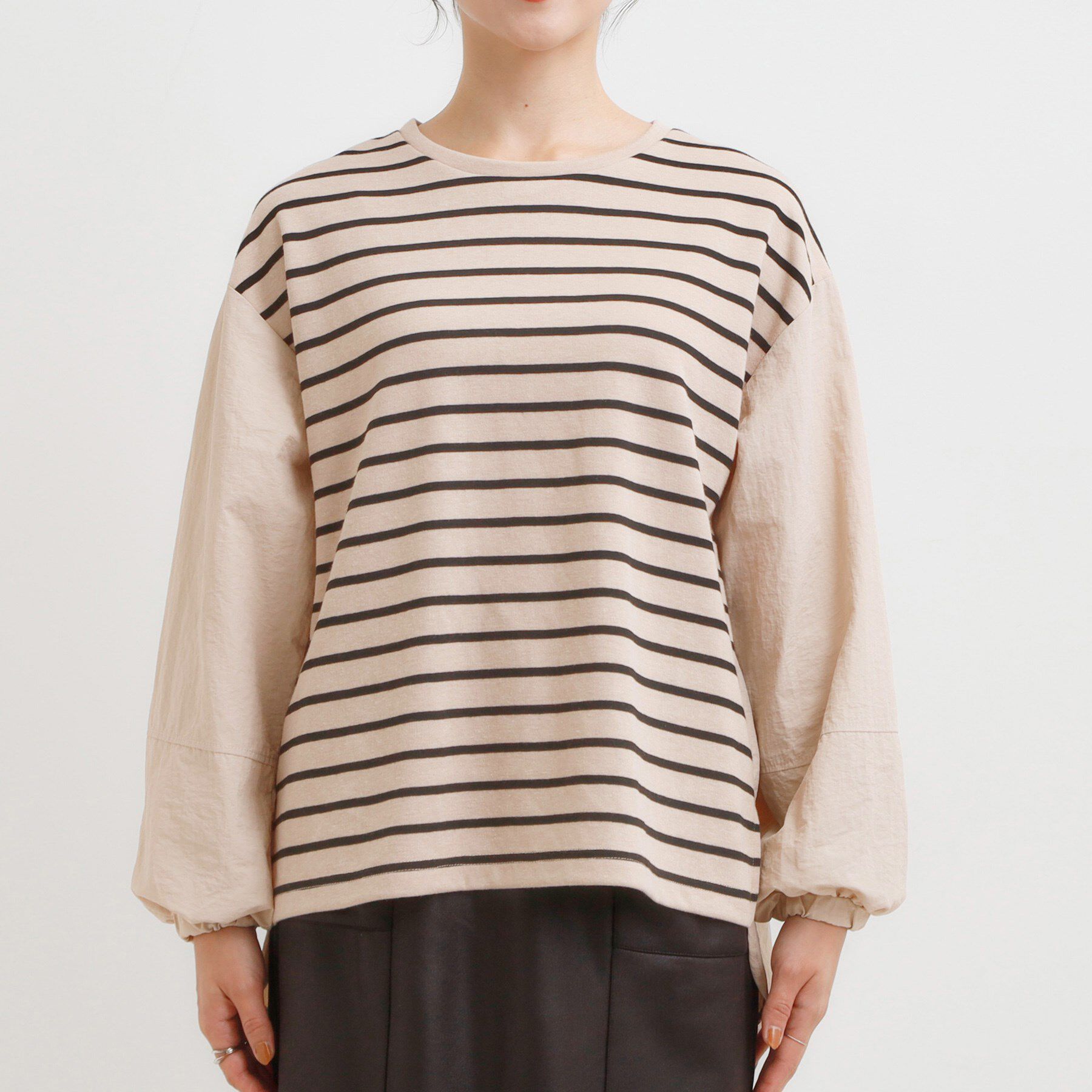 SHOO･LA･RUE「【洗える/S-LL】背中タック入り パフ袖プルオーバー」|Tシャツ・カットソー|