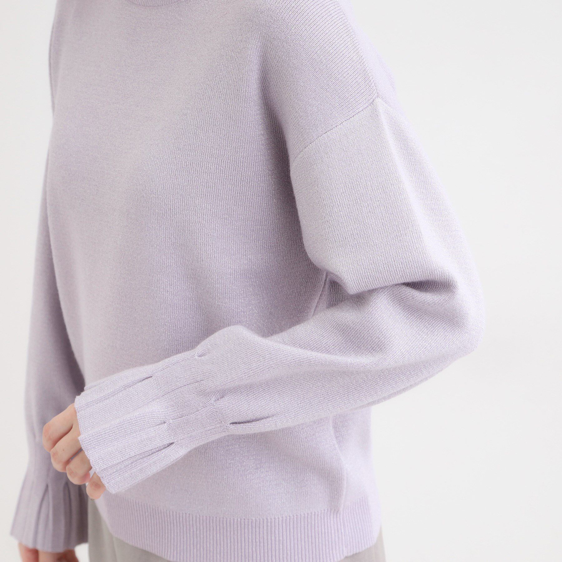SHOO･LA･RUE「【S-LL】お袖タックが女性らしさをプラス 華やかラメニット」|ニット・セーター|