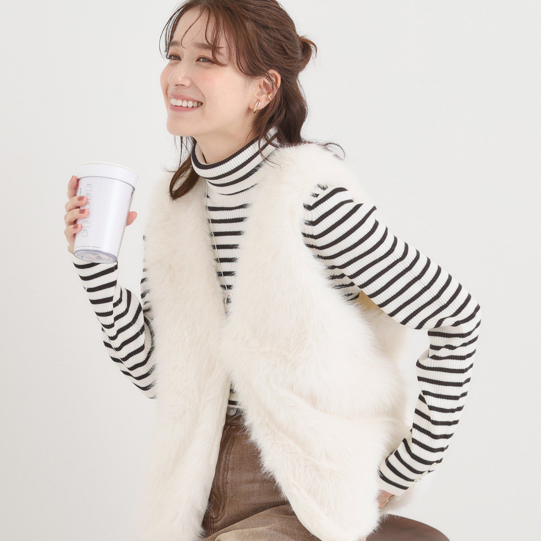 SHOO･LA･RUE「ふわふわフェイクファーベスト」|ベスト・ジレ|オフホワイト(003