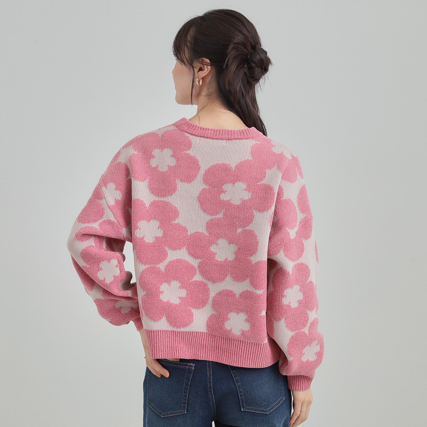 SHOO･LA･RUE「【S-LL】レトロ感漂う デイジー柄 総柄ニット」|ニット・セーター|