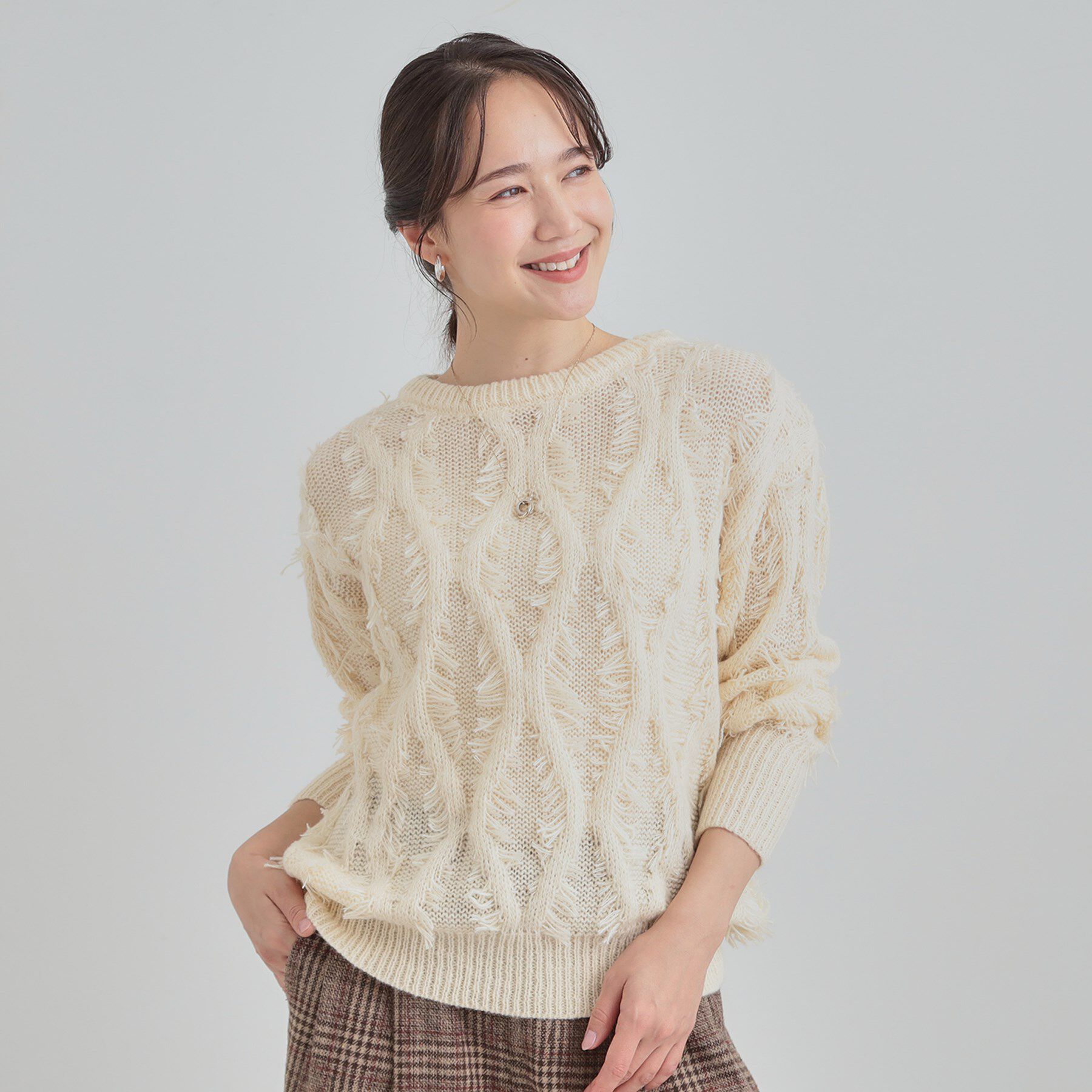 SHOO･LA･RUE「【S-LL】大人も着やすいシックなカラー 主役級フリンジニット」|ニット・セーター|