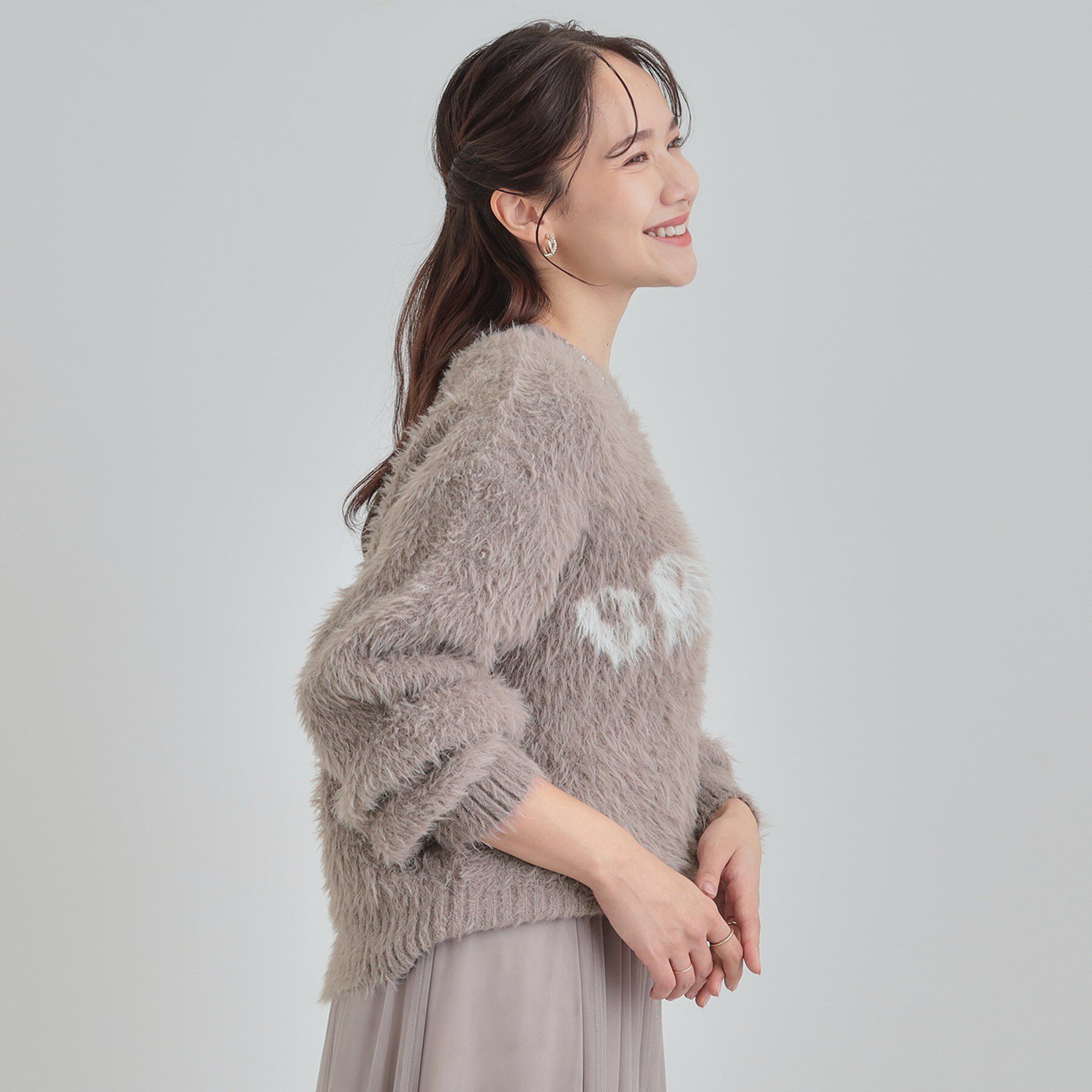 SHOO･LA･RUE「ふんわり柔らか ロゴフェザーニット」|ニット・セーター|