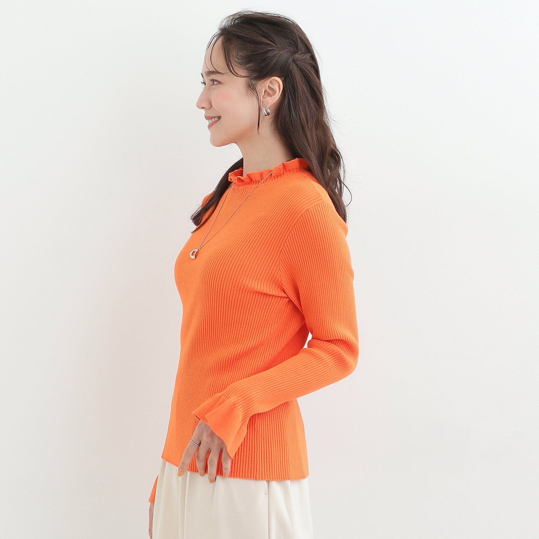 SHOO･LA･RUE「【洗濯機可/S-LL】フリル使いが上品な やわらかリブニット」|ニット・セーター|