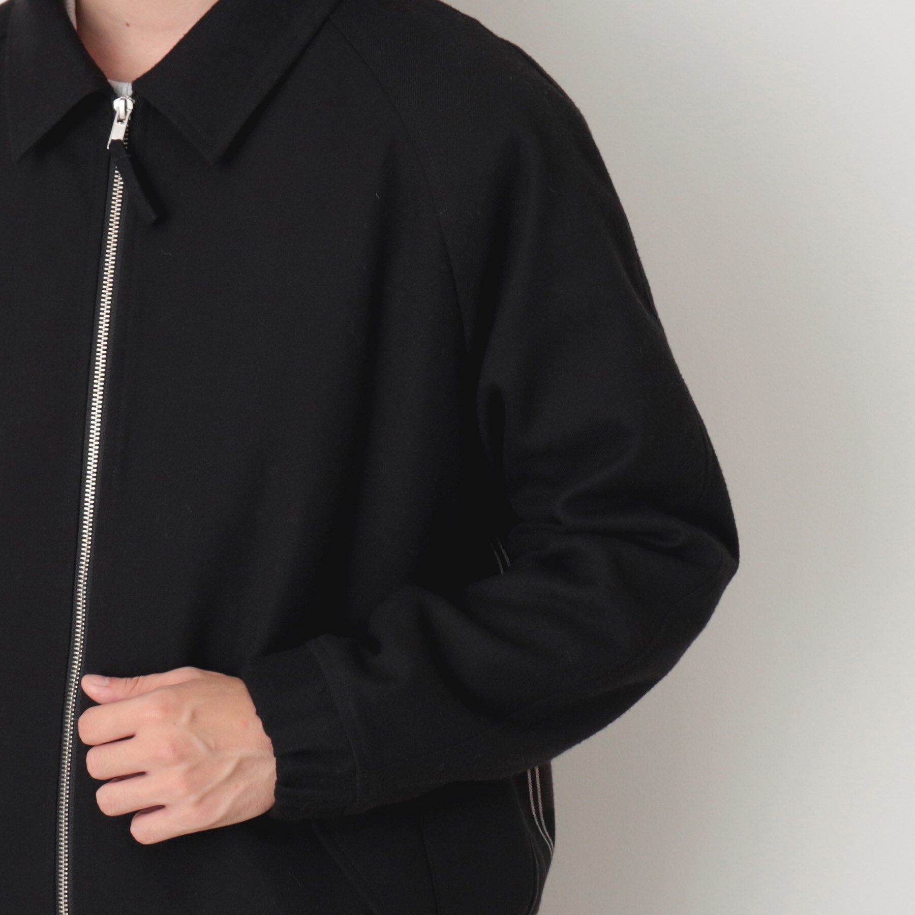 Dessin「バックチェック柄ジップアップブルゾン」|ブルゾン・スタジャン|