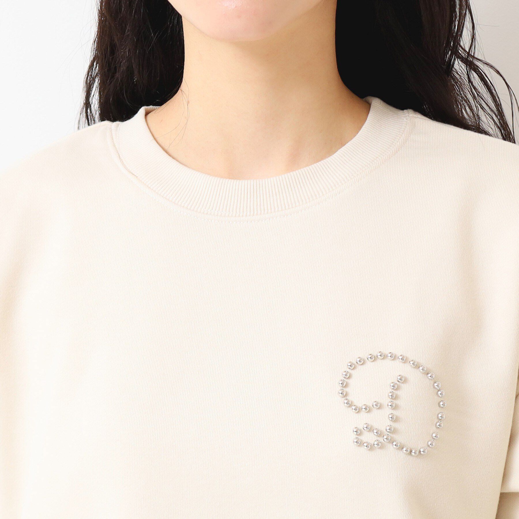 Dessin「【洗える】スタッズDマーク付きクロップド丈スウェット」|パーカー|